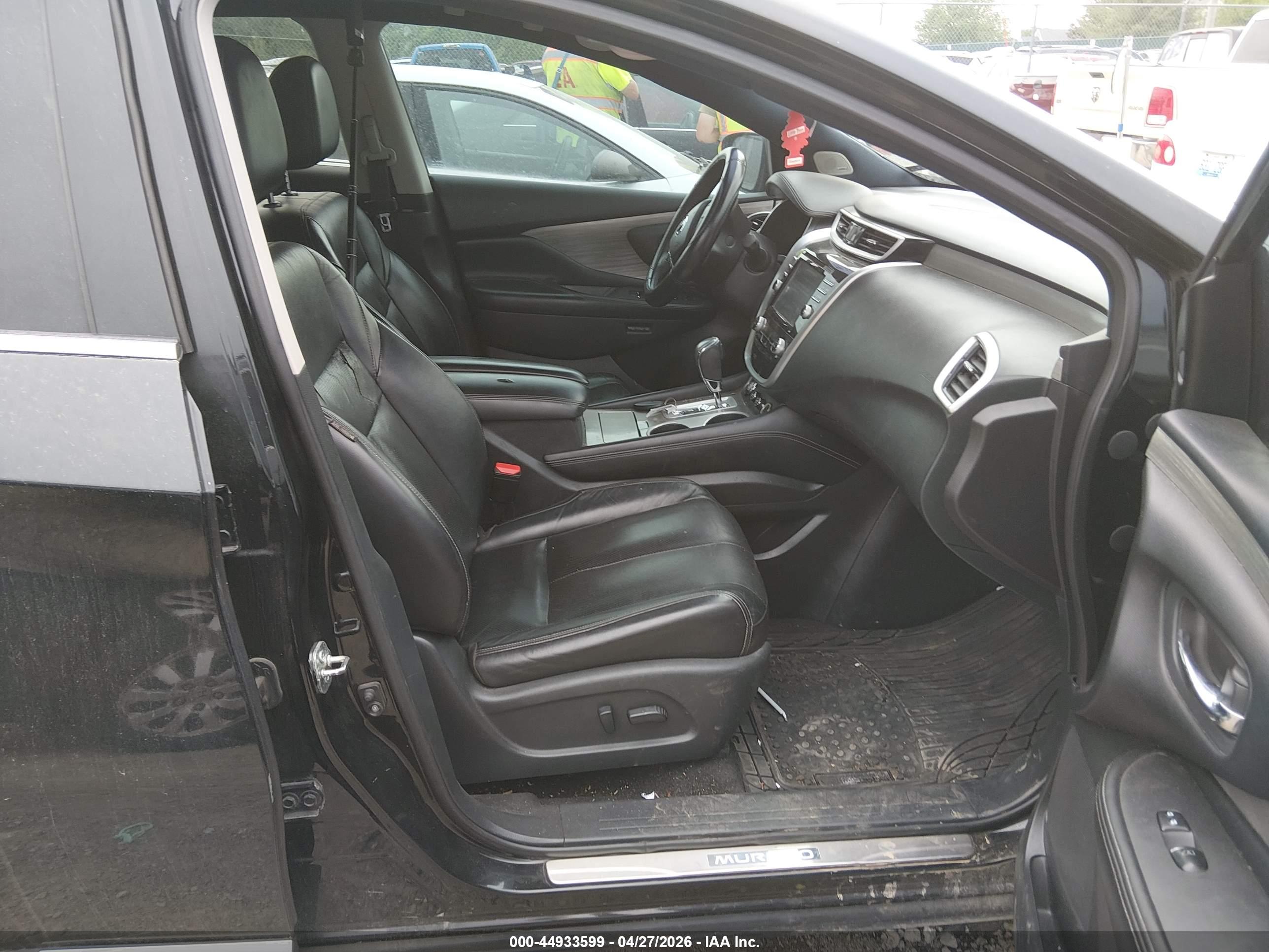 NISSAN MURANO image 5