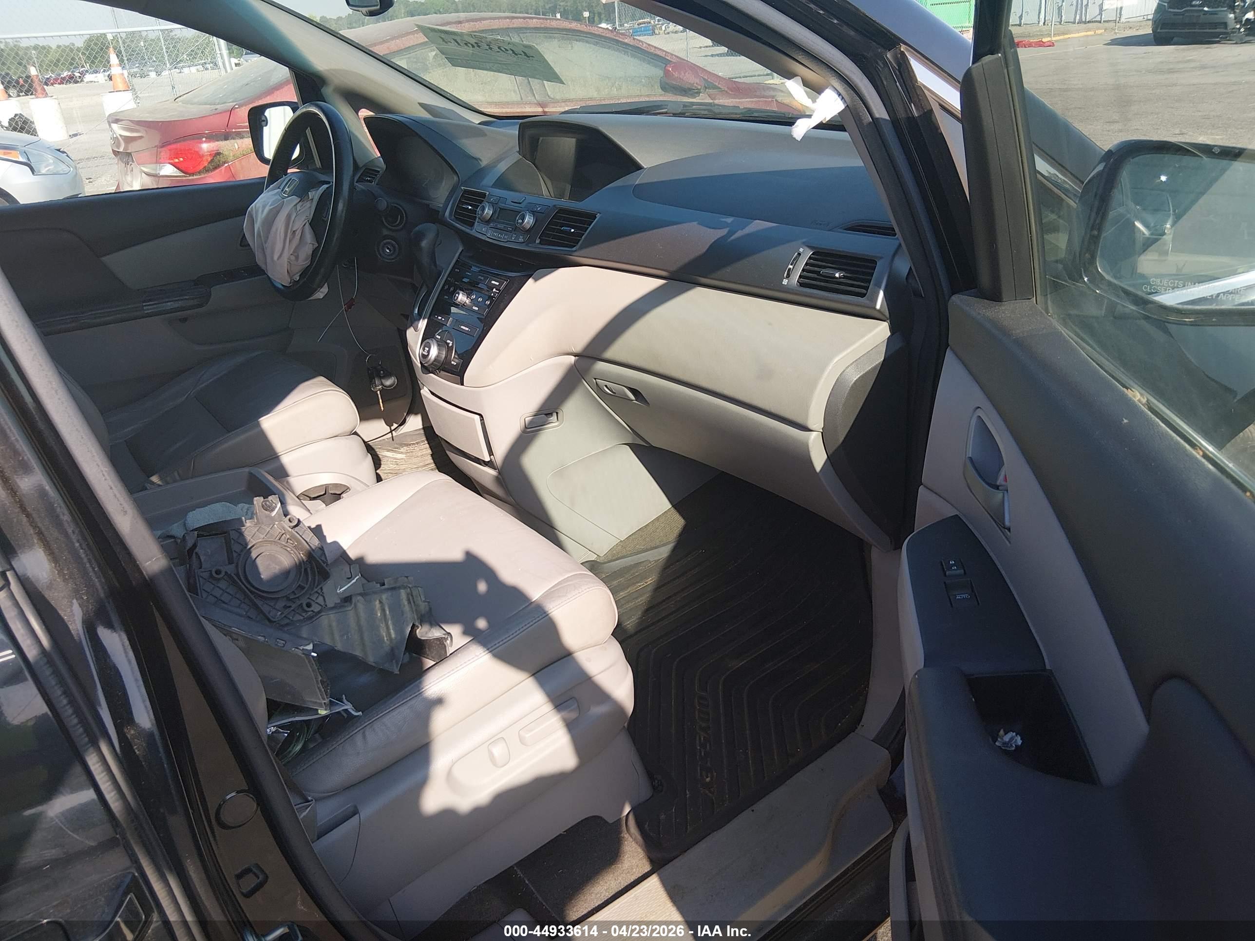 HONDA ODYSSEY image 5