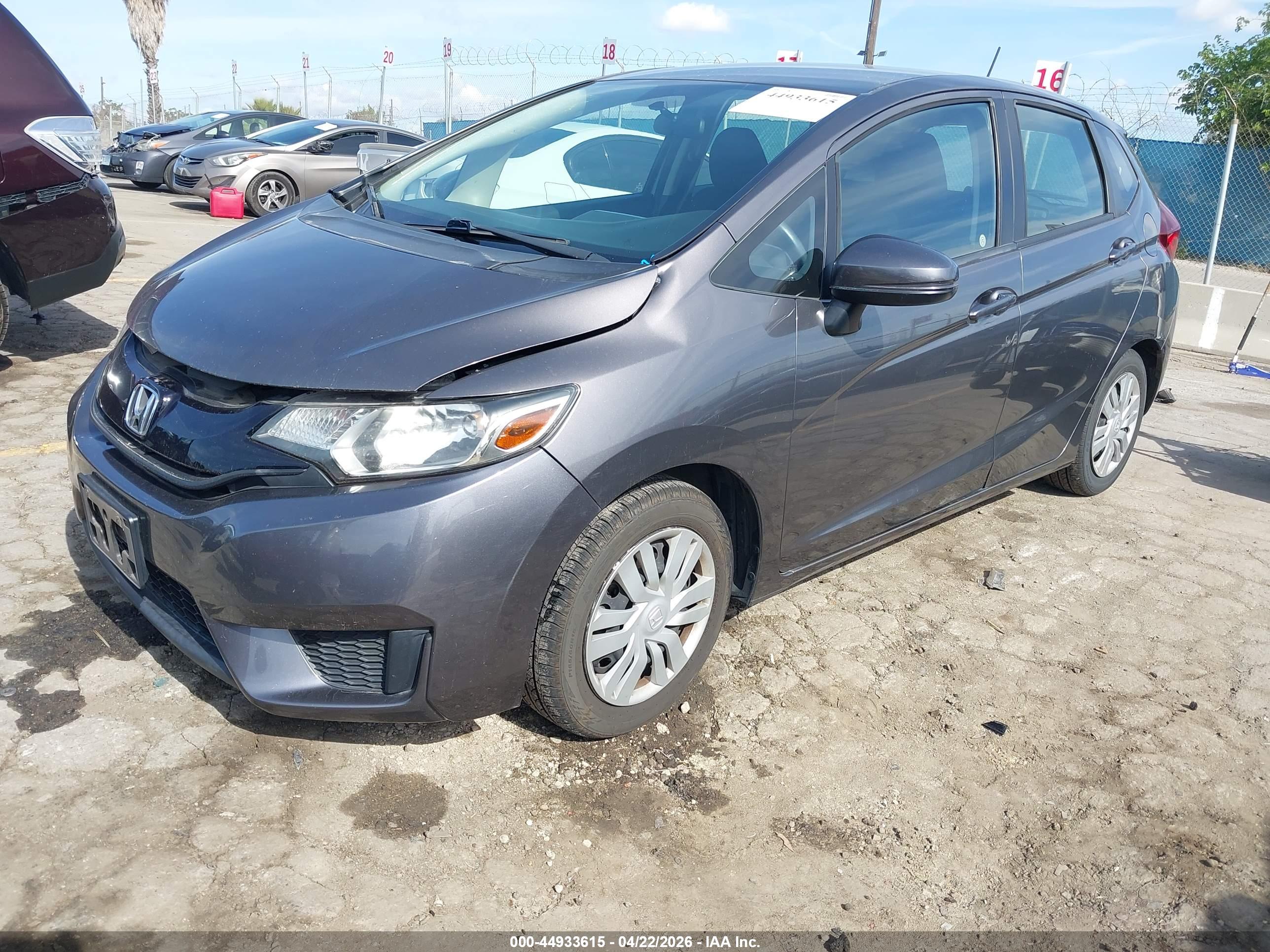 HONDA FIT image 2