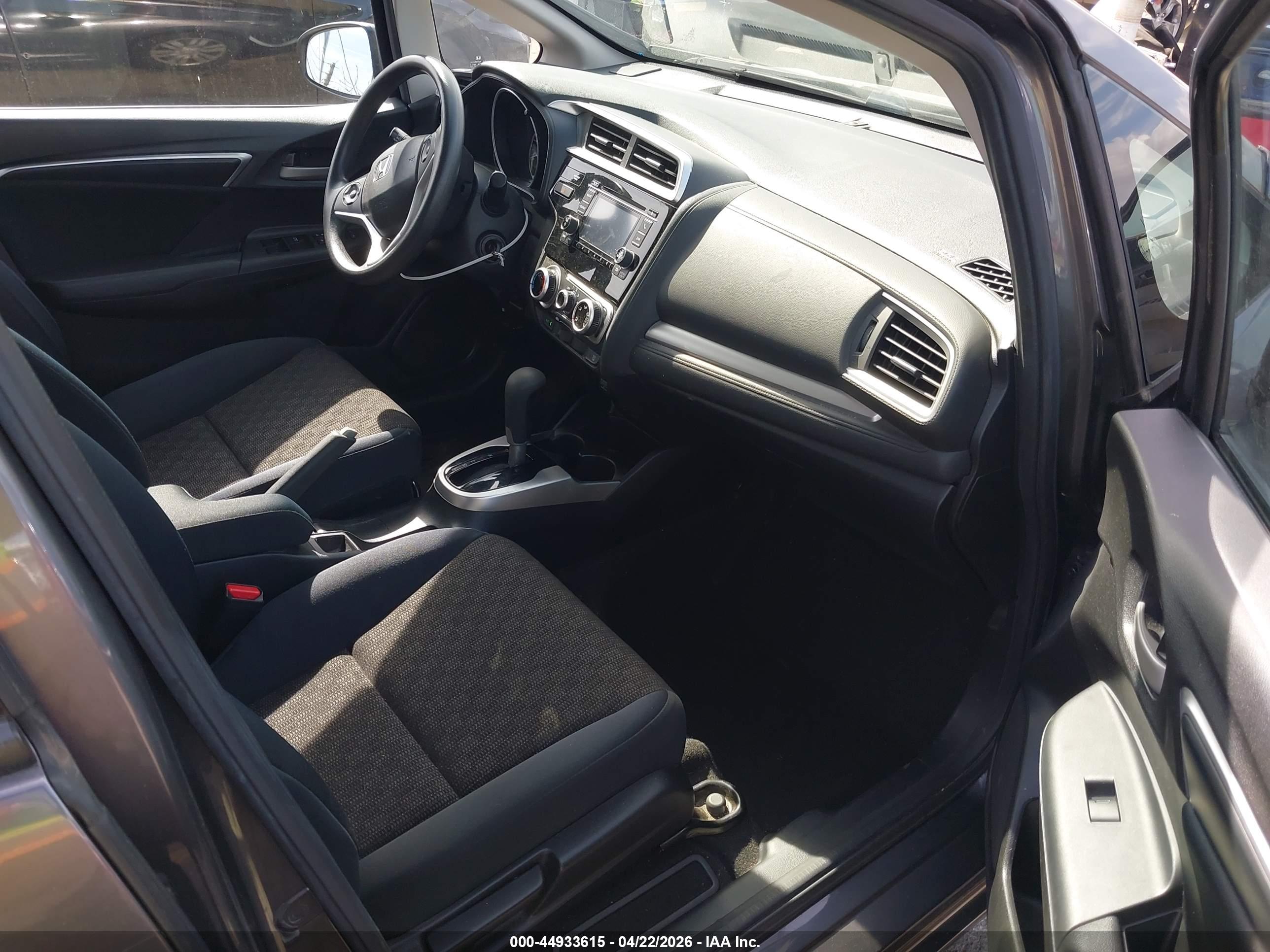 HONDA FIT image 5