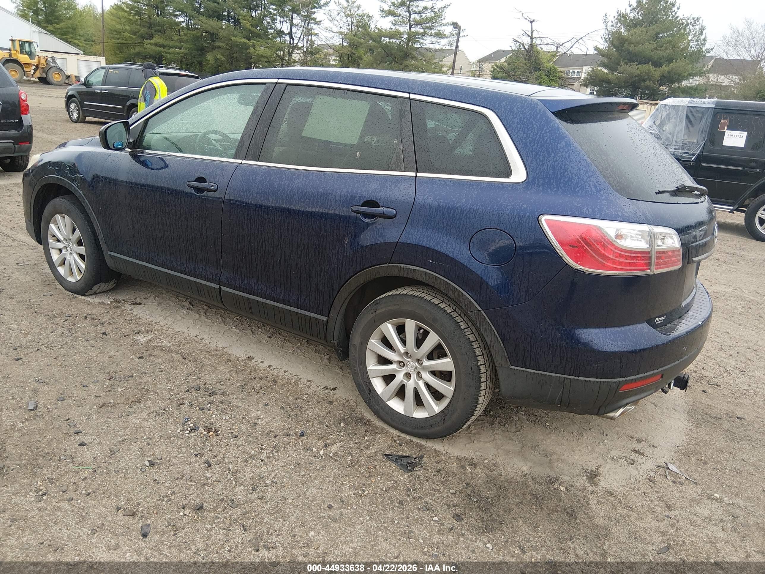 MAZDA CX-9 image 3