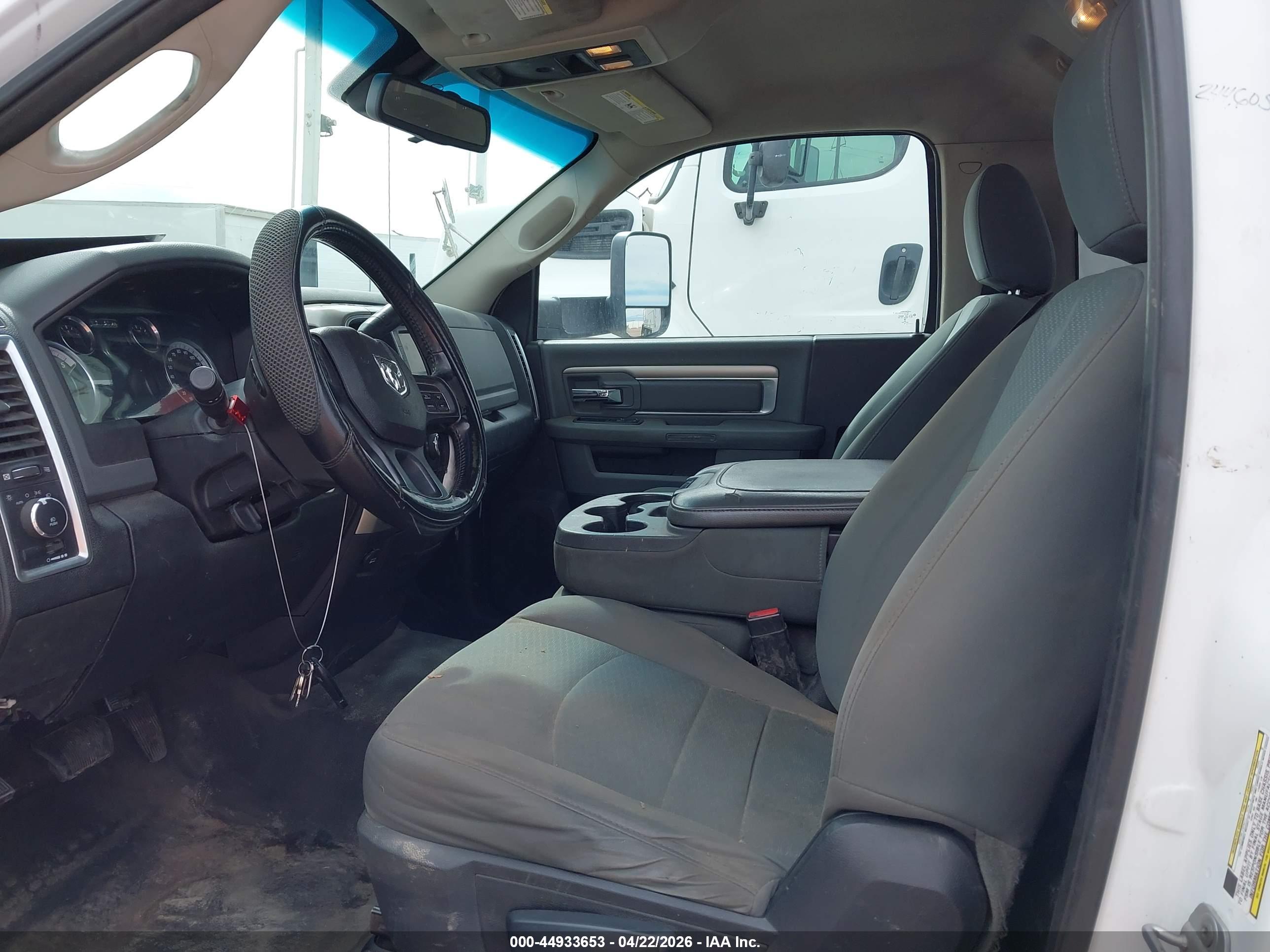 RAM 5500 image 8