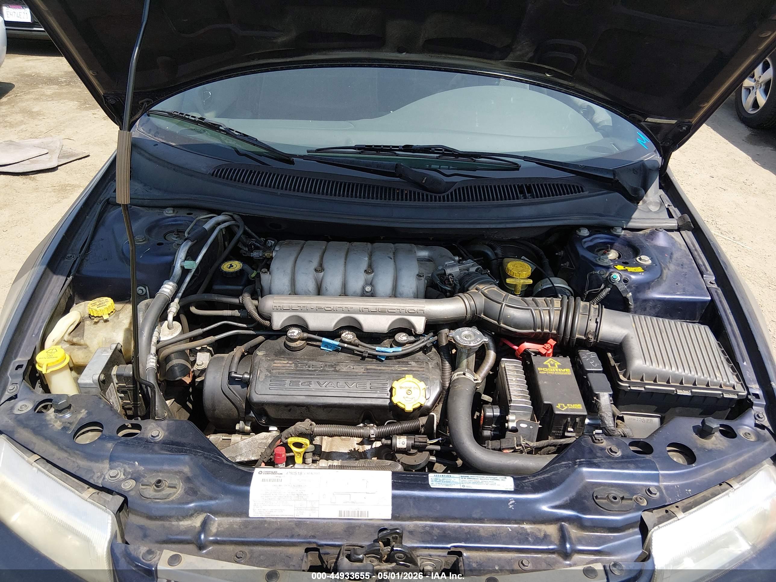 CHRYSLER CIRRUS image 10
