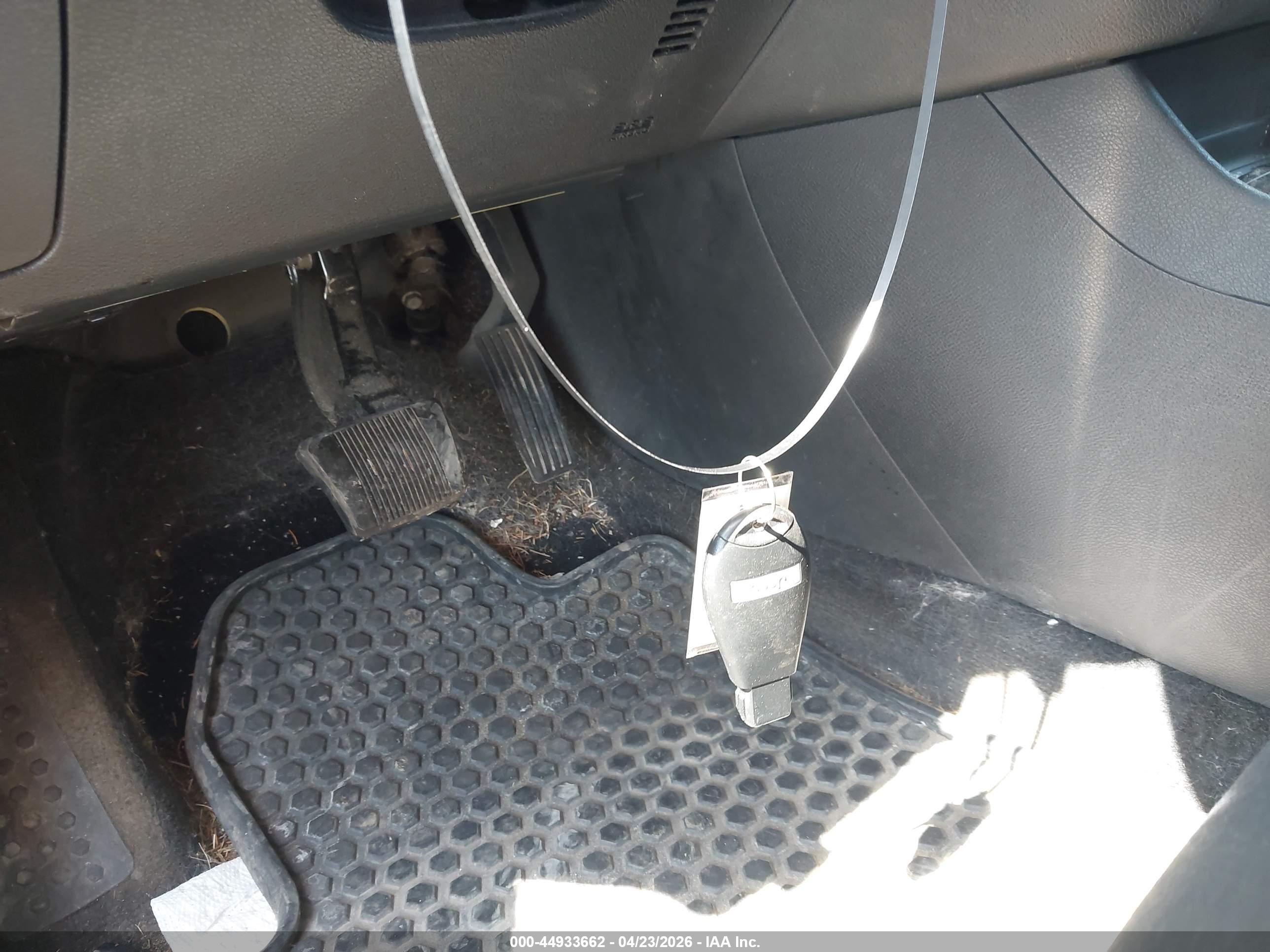 JEEP CHEROKEE image 11