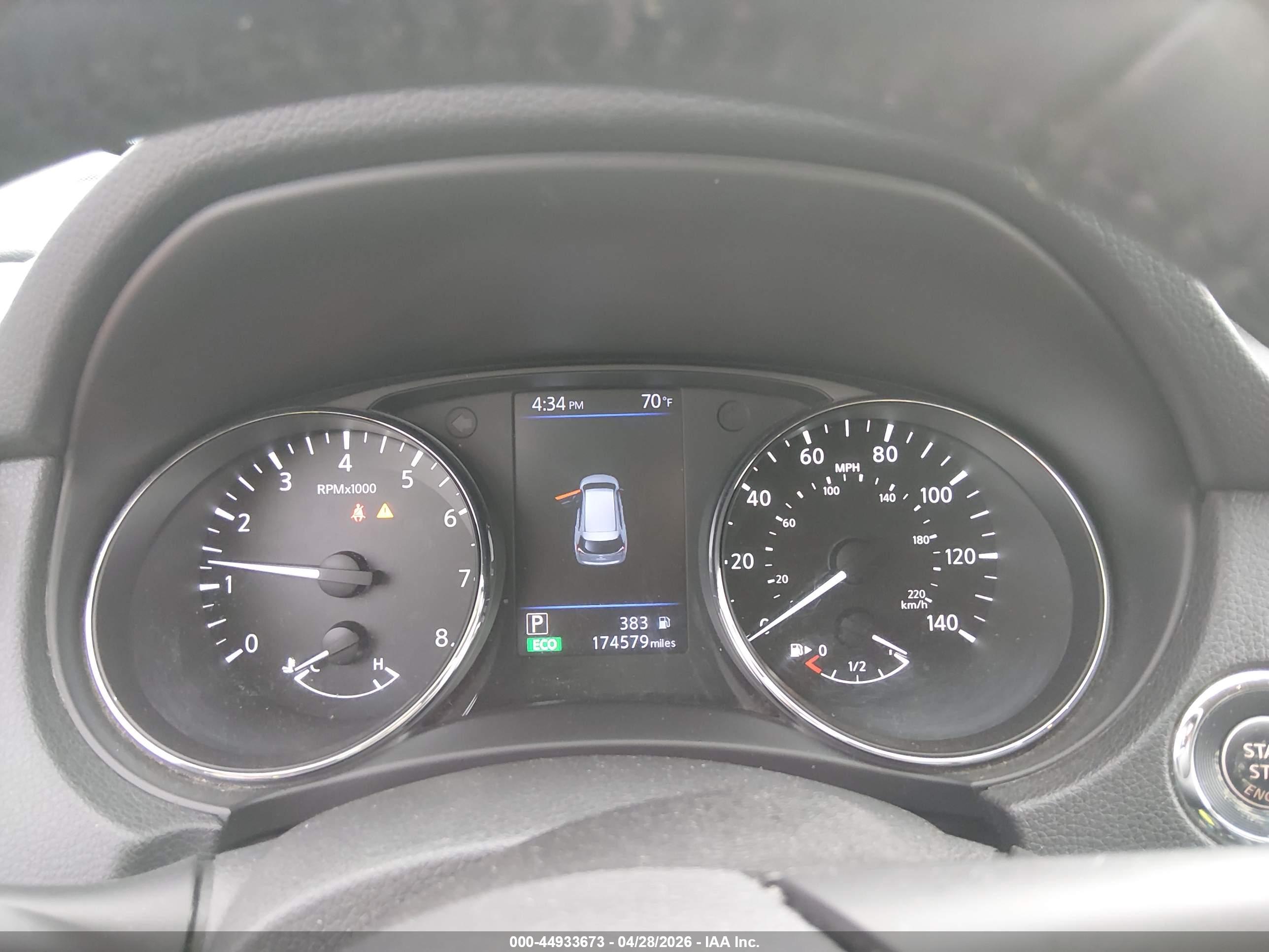 NISSAN ROGUE image 7