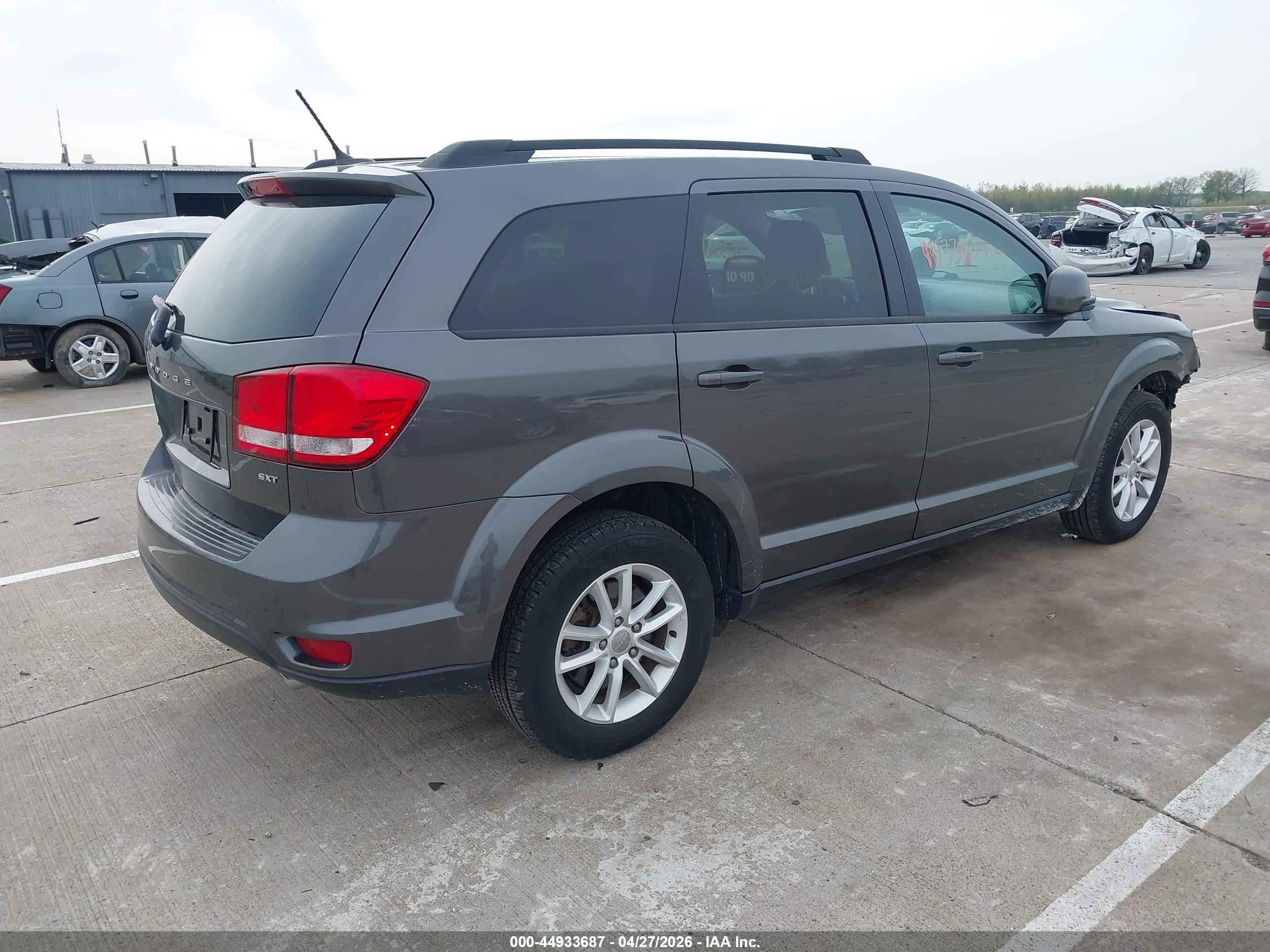 DODGE JOURNEY image 4