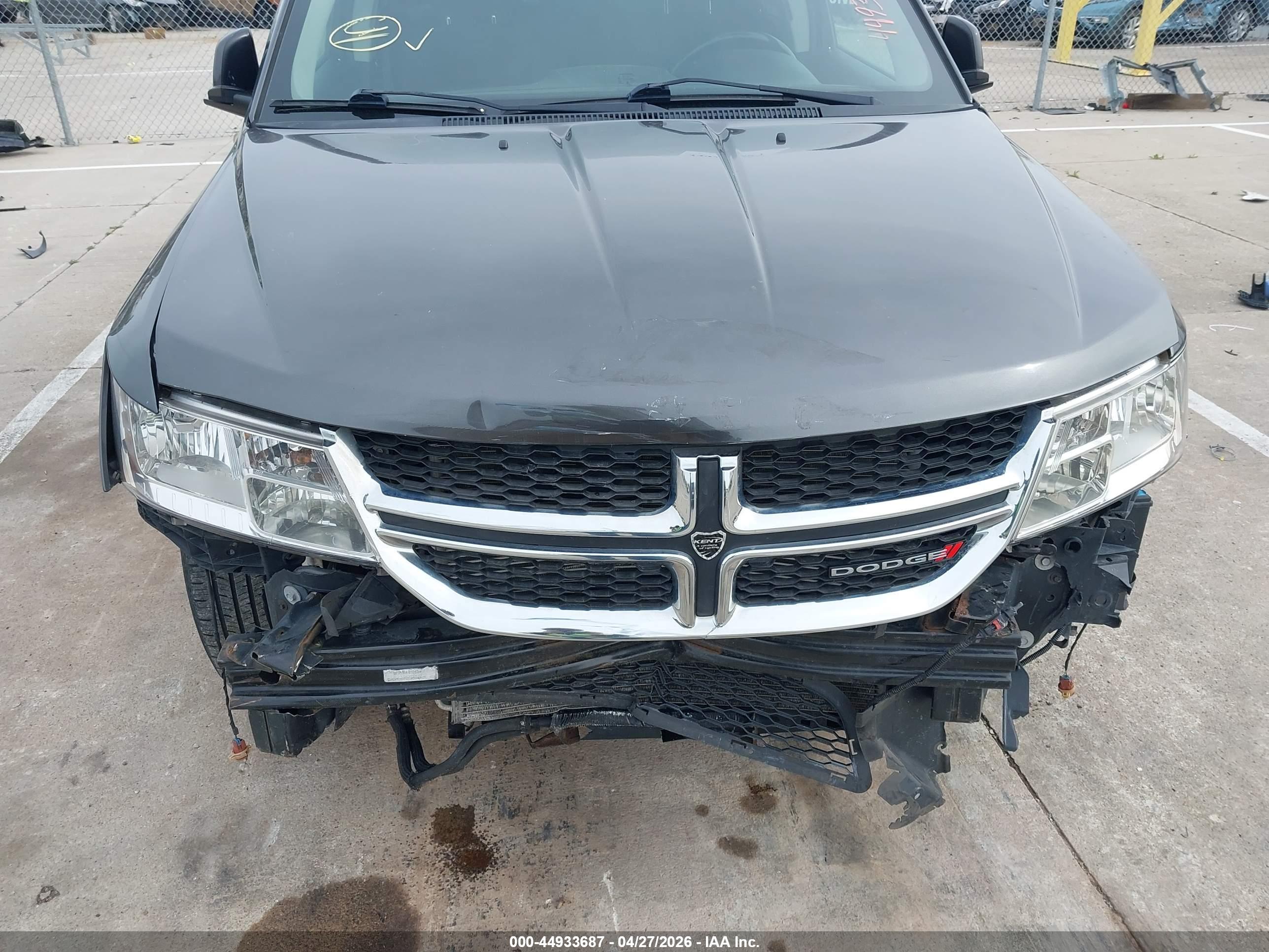 DODGE JOURNEY image 6