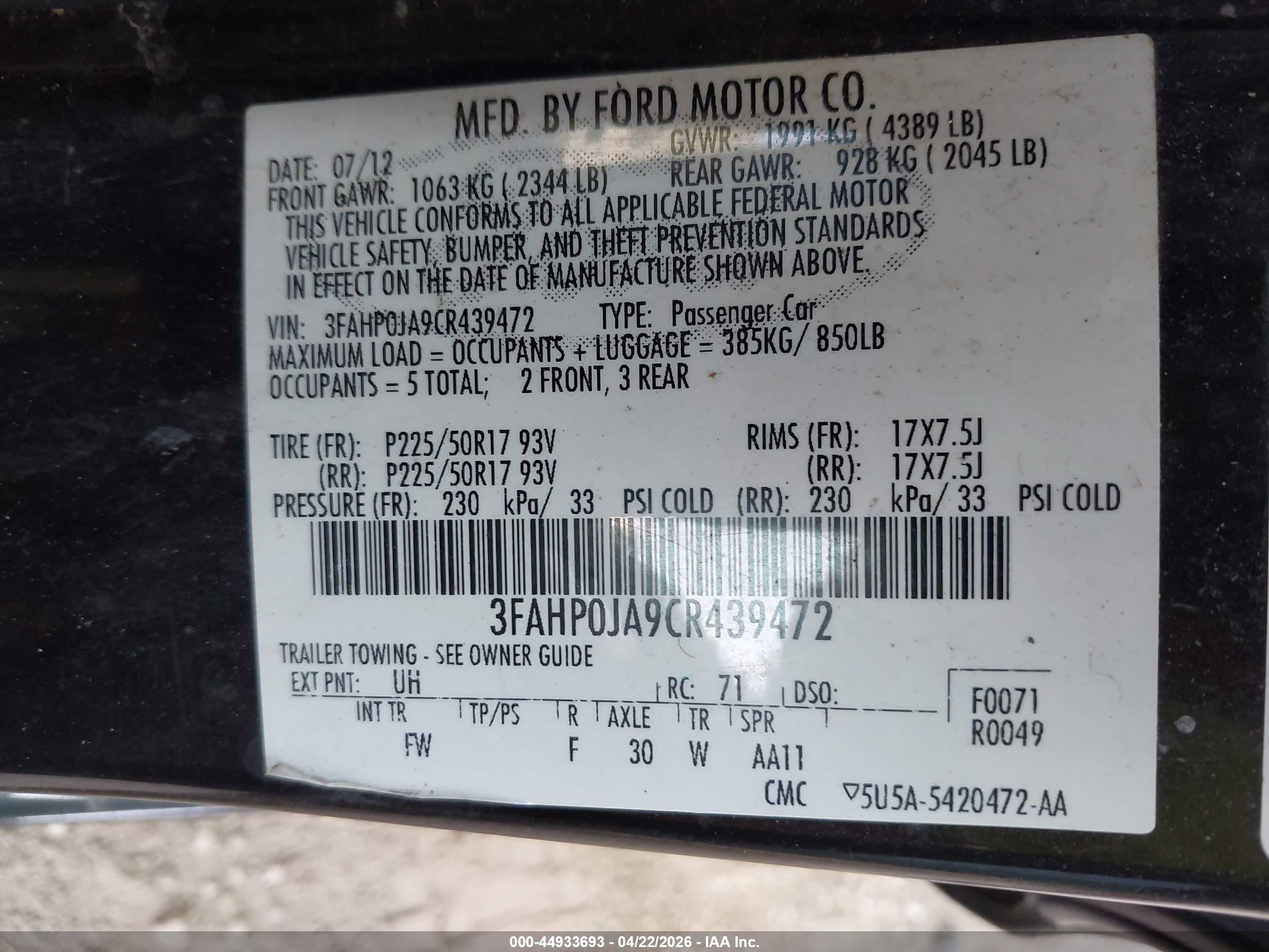 FORD FUSION image 9