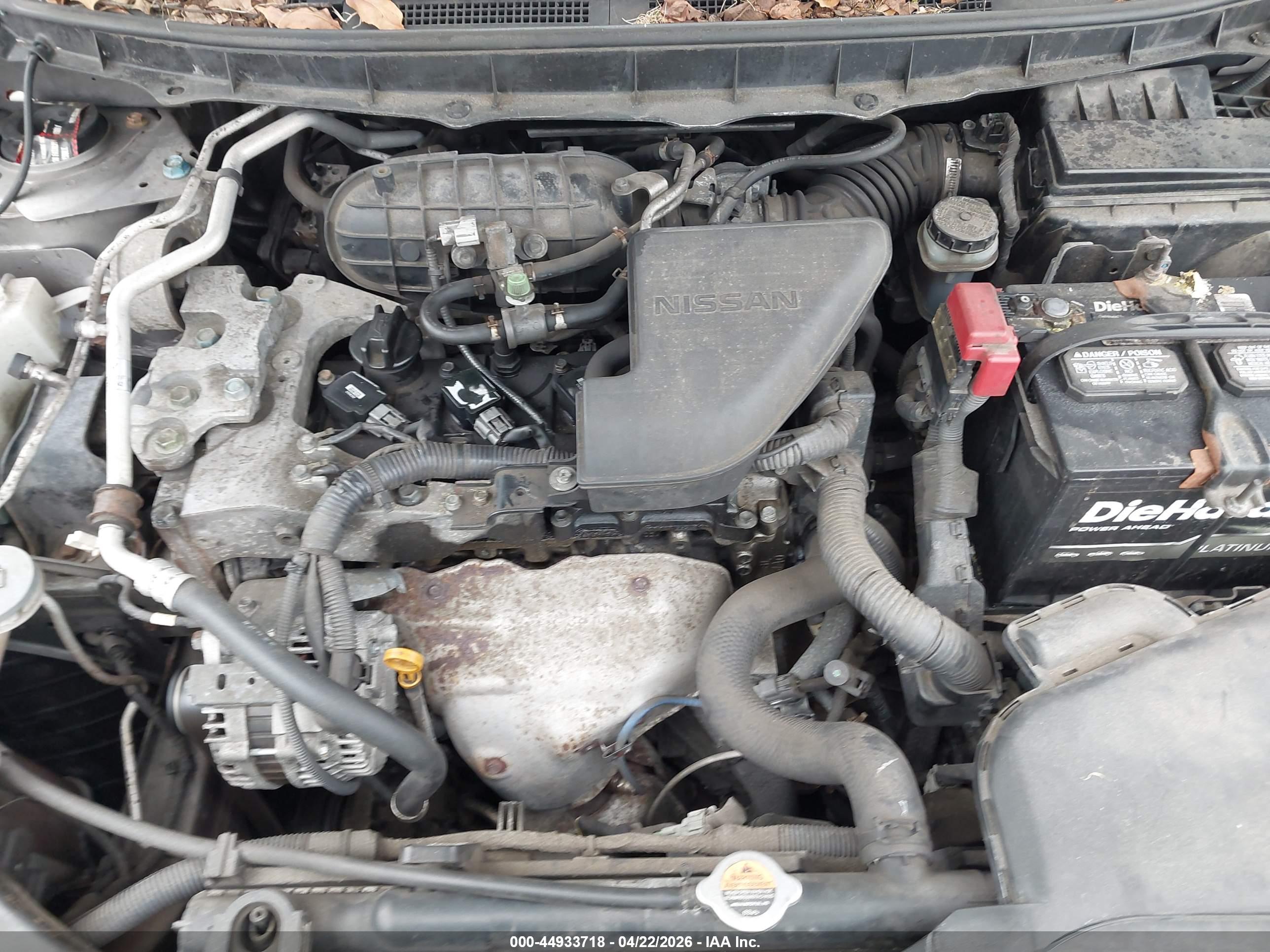 NISSAN ROGUE image 10