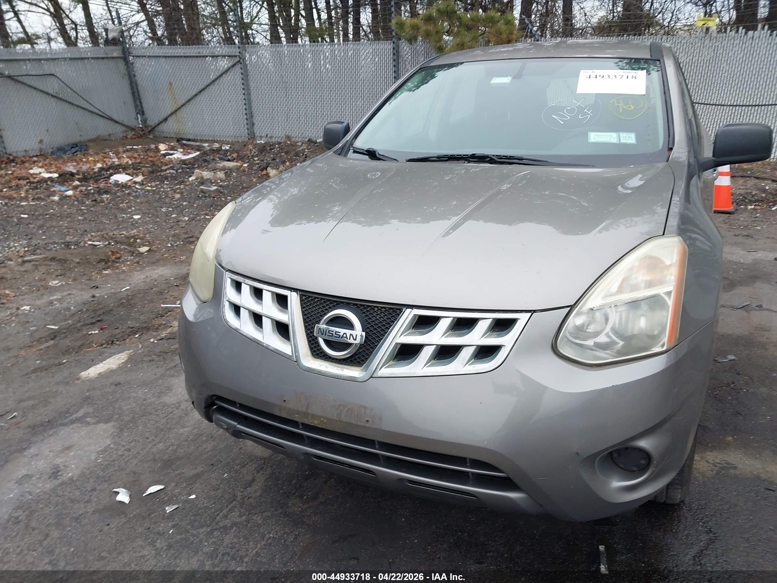 NISSAN ROGUE image 6