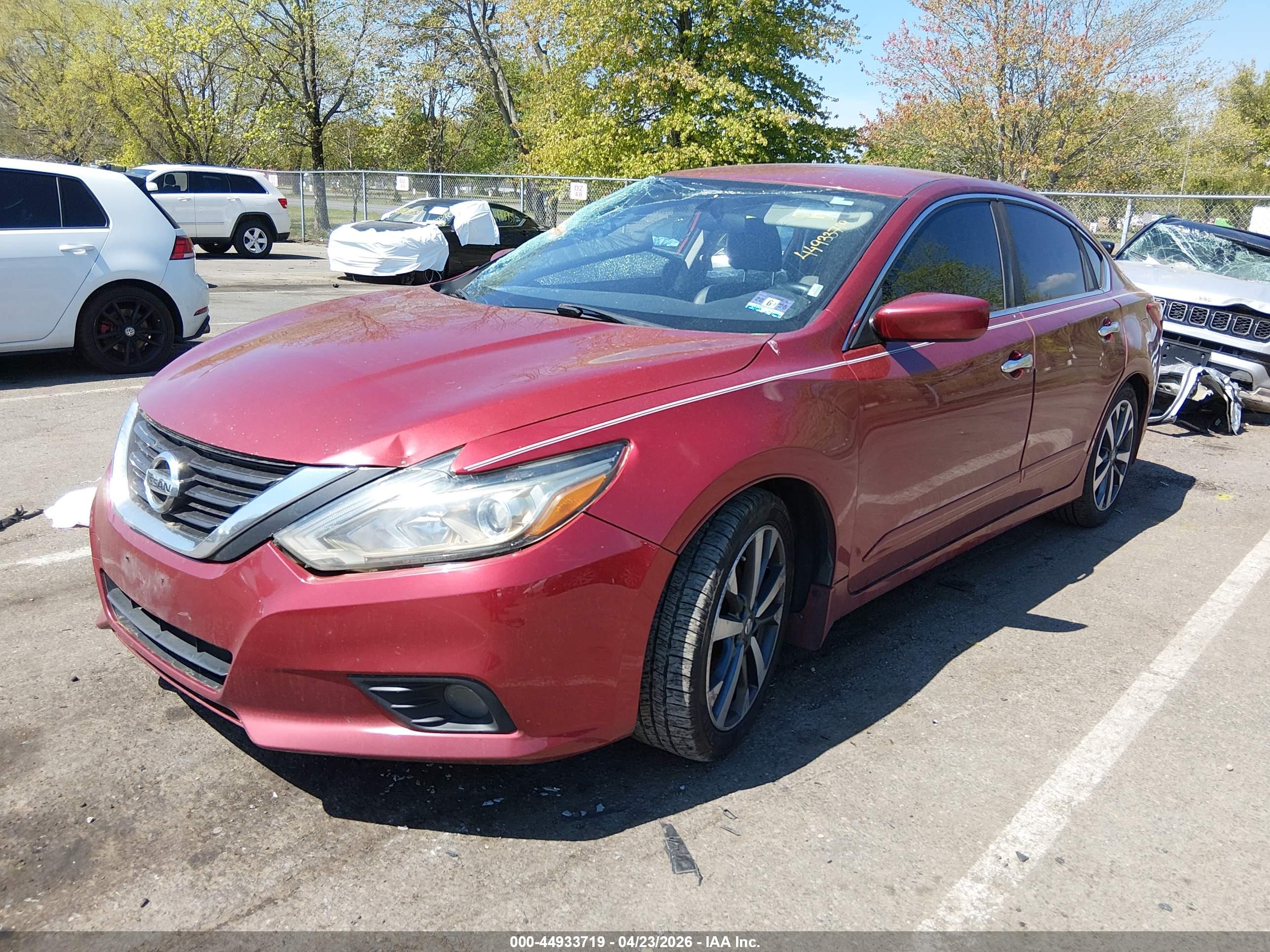 NISSAN ALTIMA image 2
