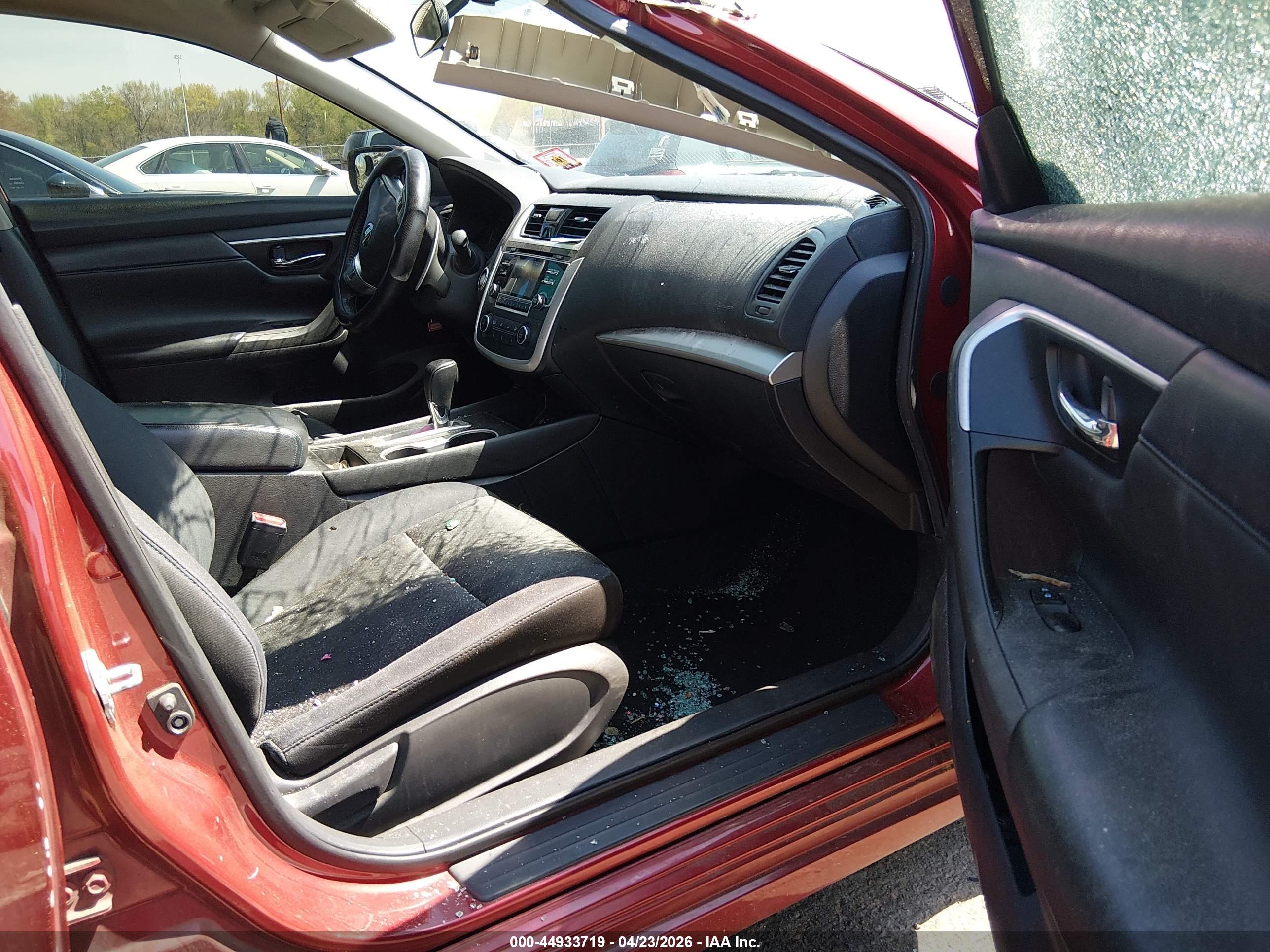 NISSAN ALTIMA image 5