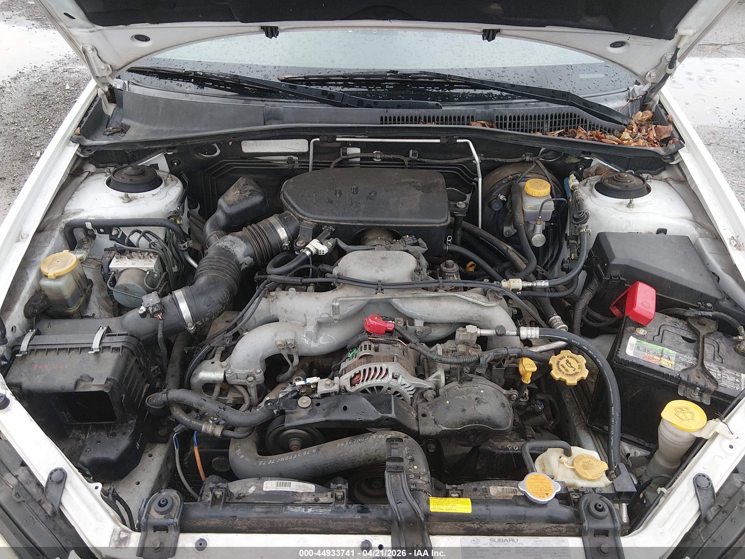 SUBARU OUTBACK image 10