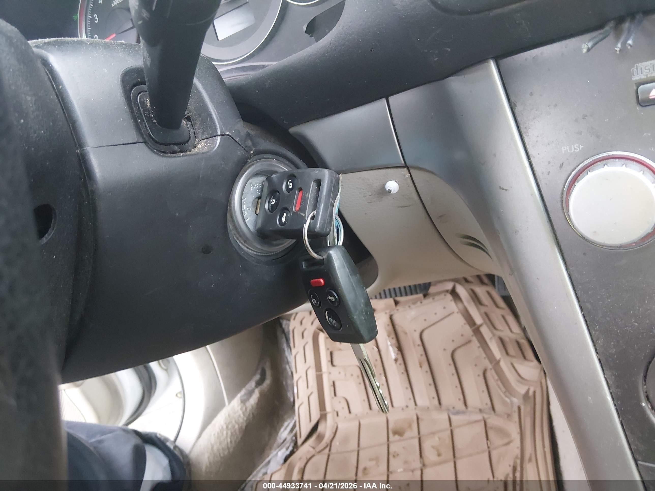 SUBARU OUTBACK image 11
