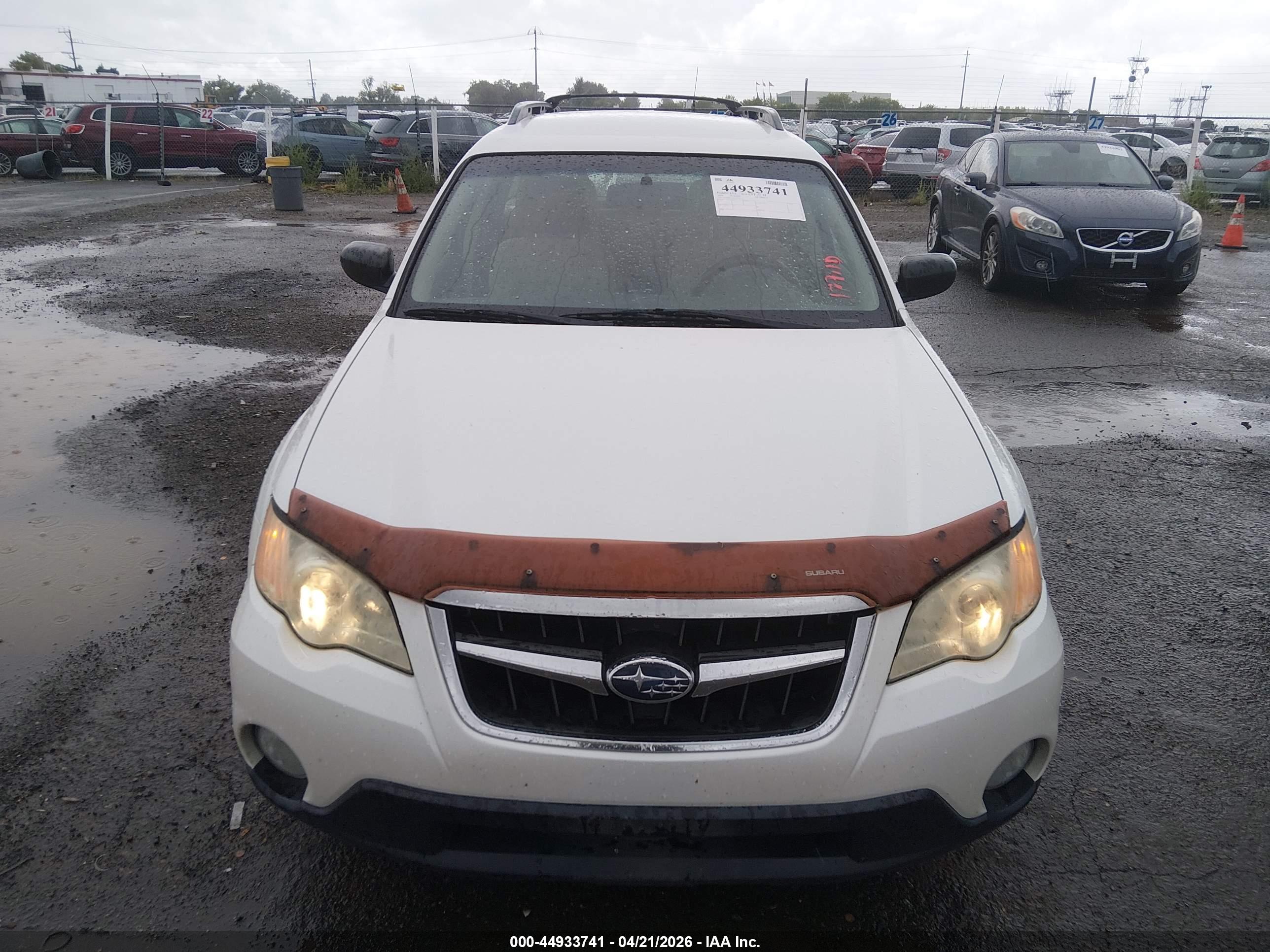 SUBARU OUTBACK image 6