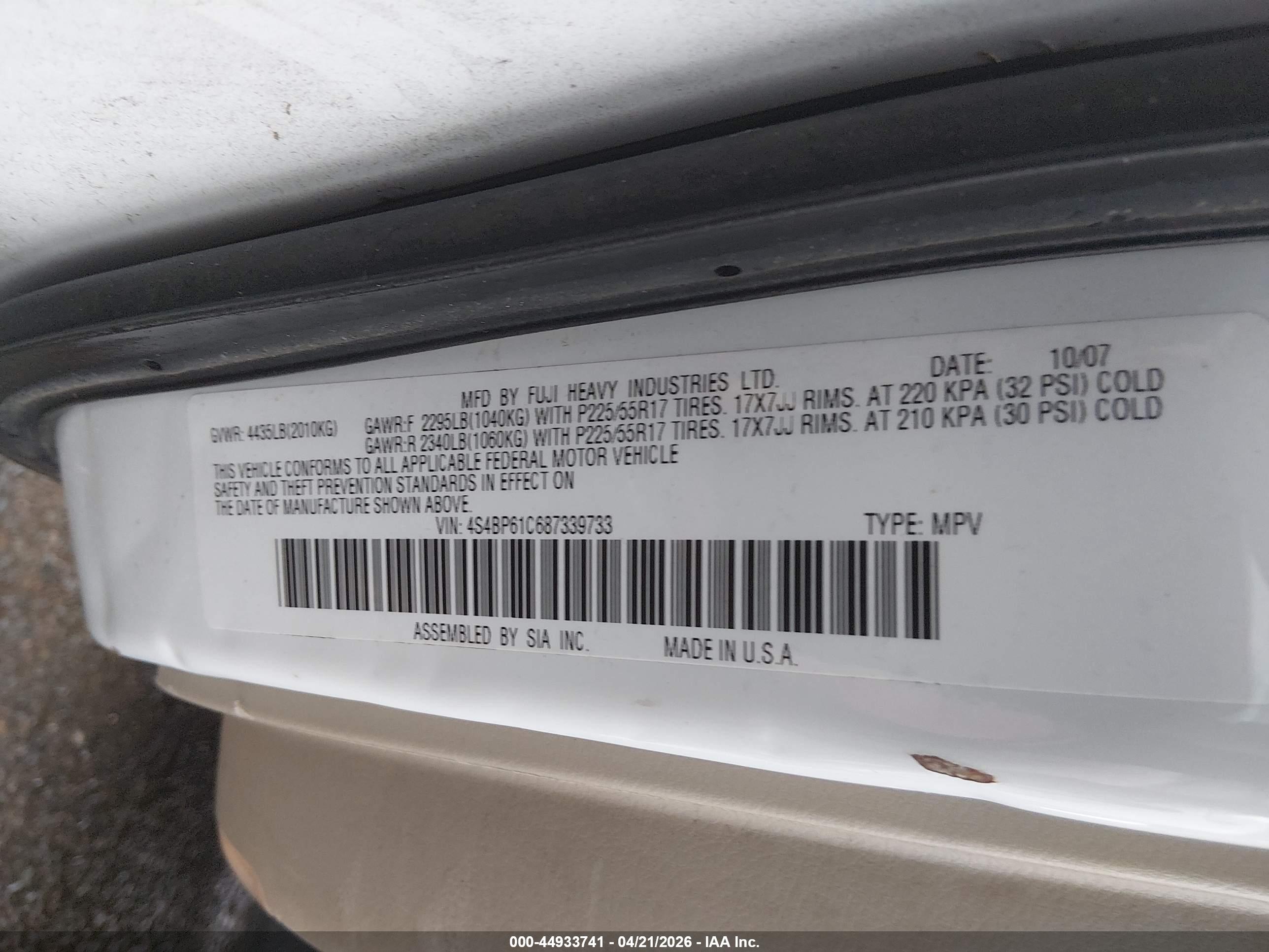 SUBARU OUTBACK image 9