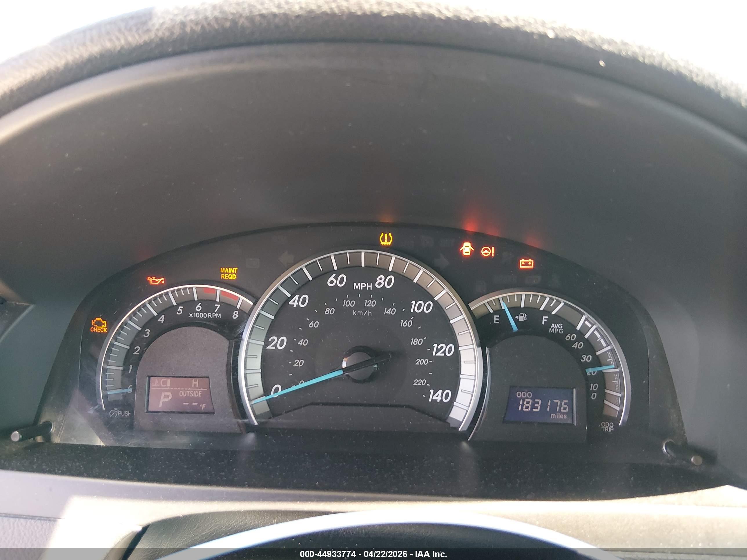 TOYOTA CAMRY image 7
