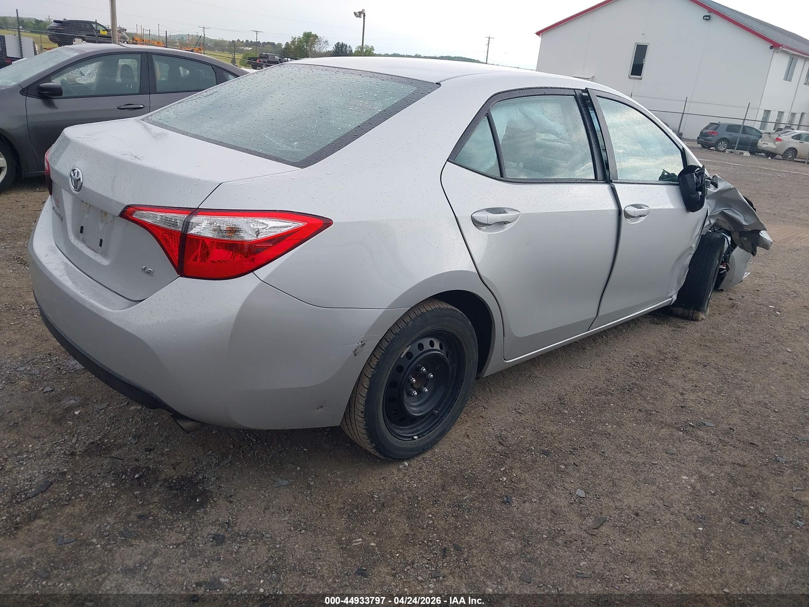 TOYOTA COROLLA image 4