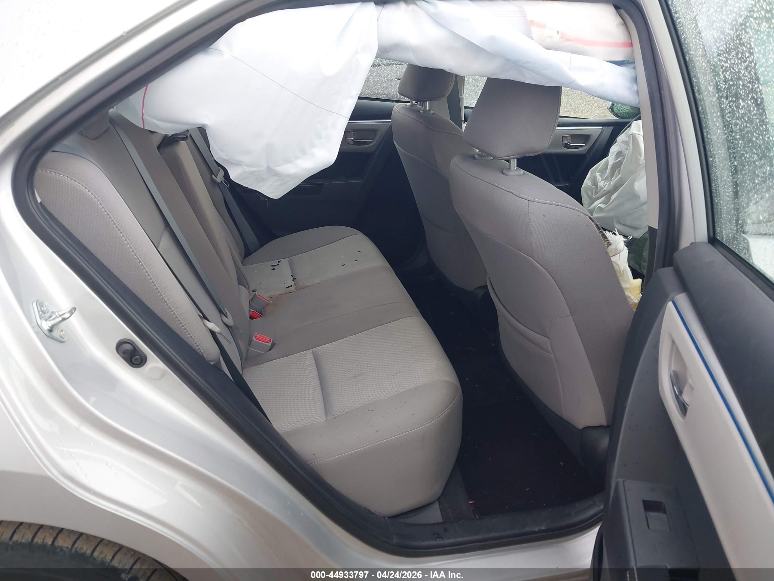 TOYOTA COROLLA image 8