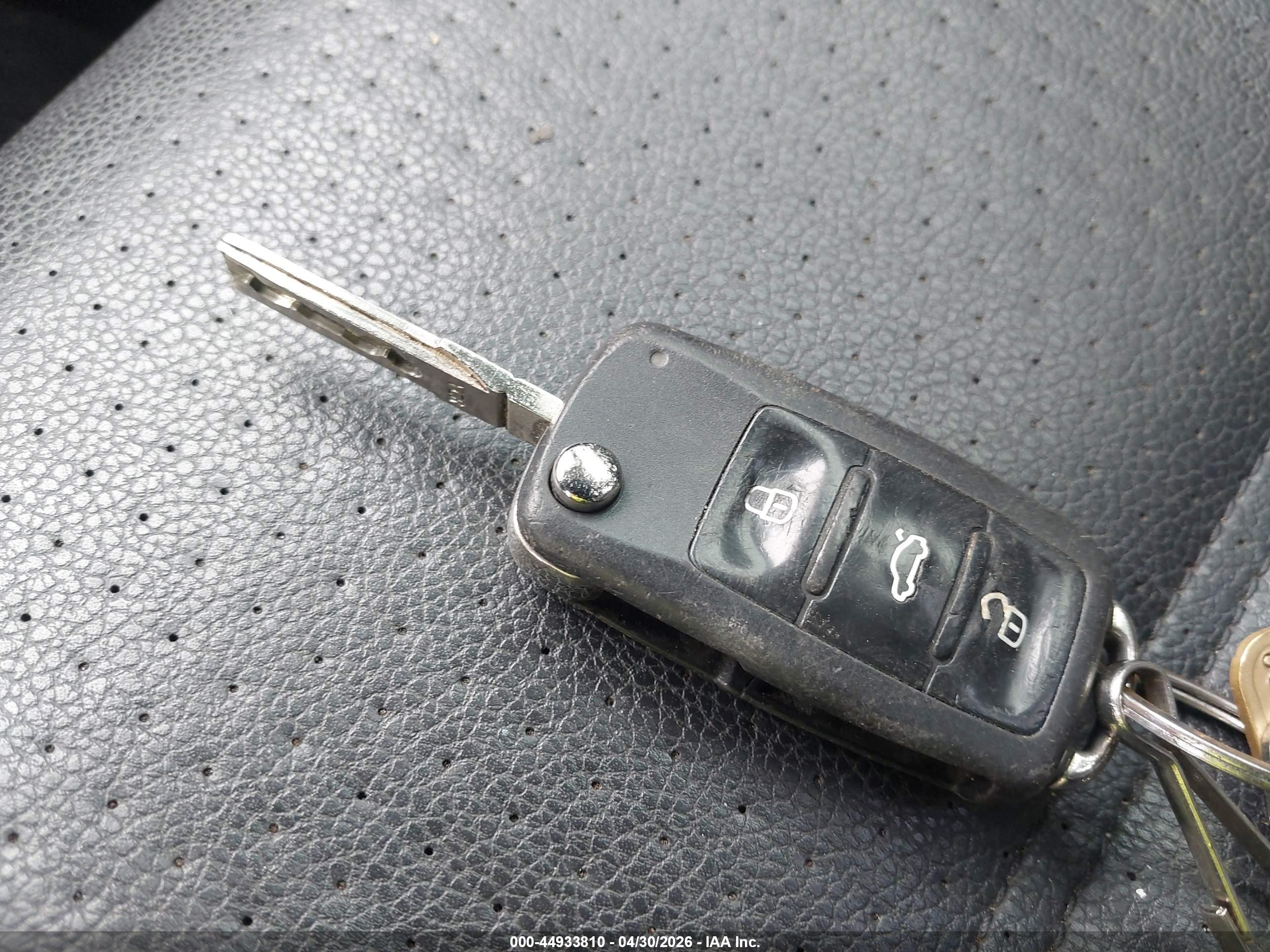 VOLKSWAGEN JETTA image 11