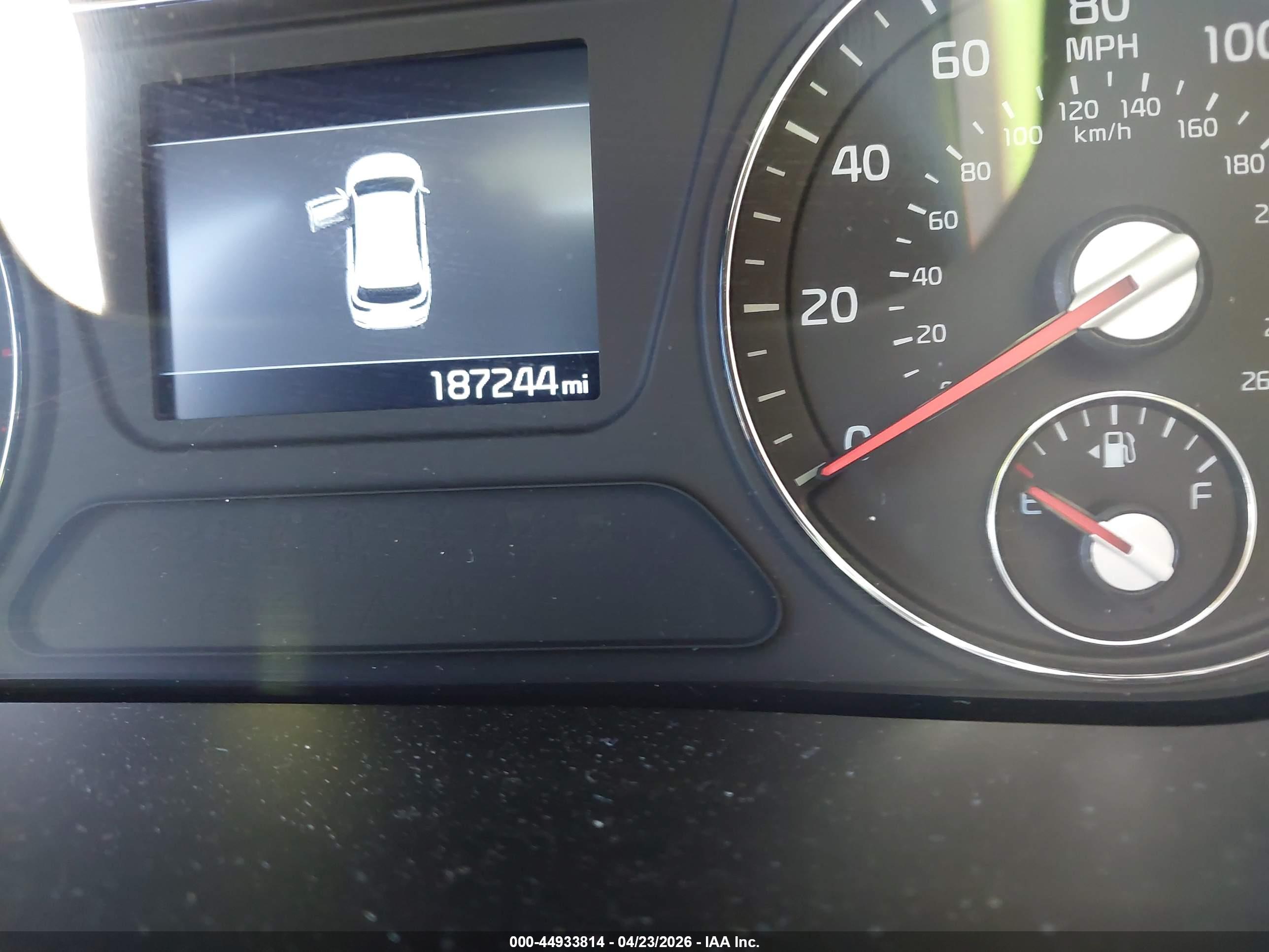 KIA SORENTO image 7