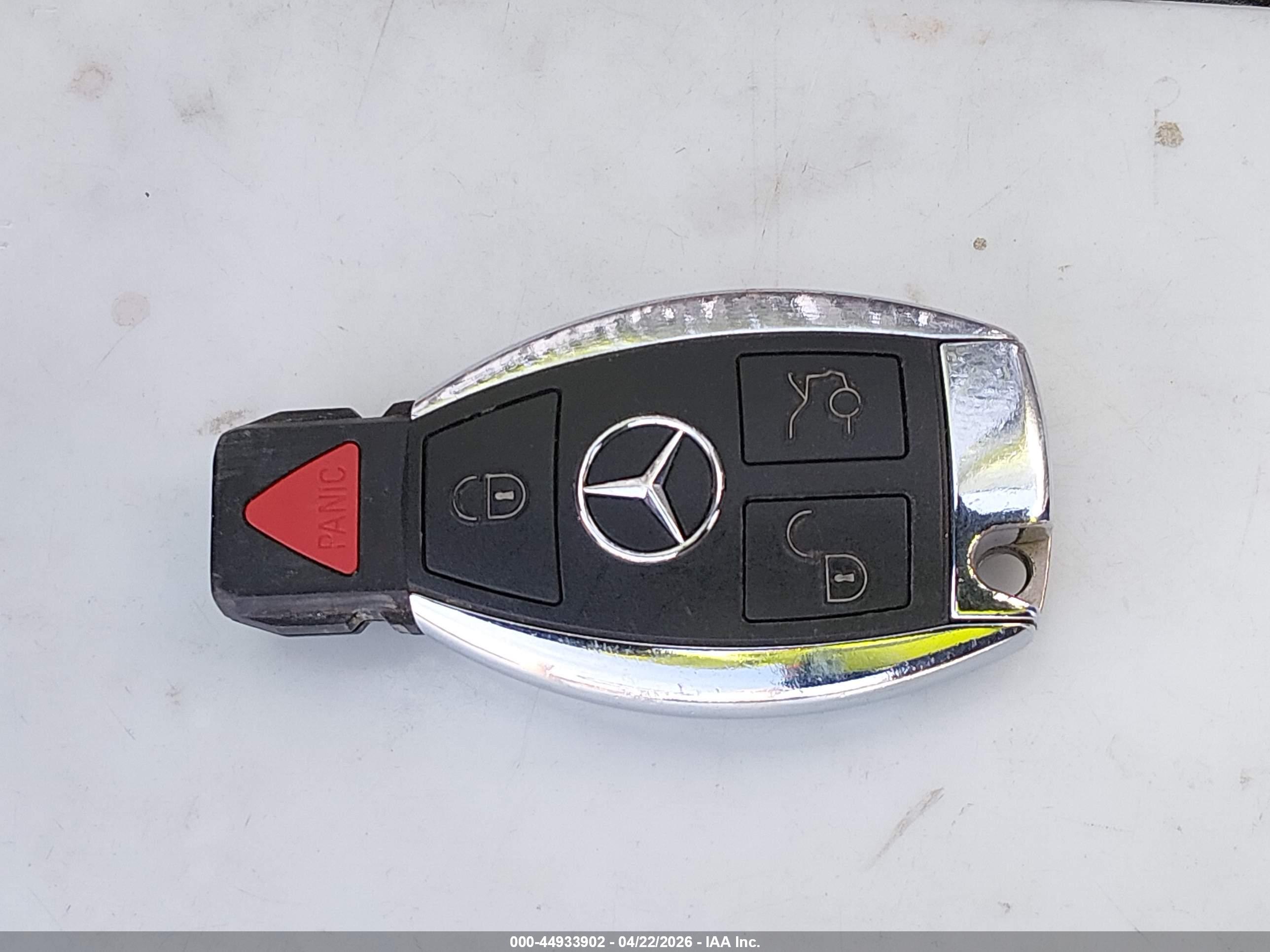 MERCEDES-BENZ C image 11