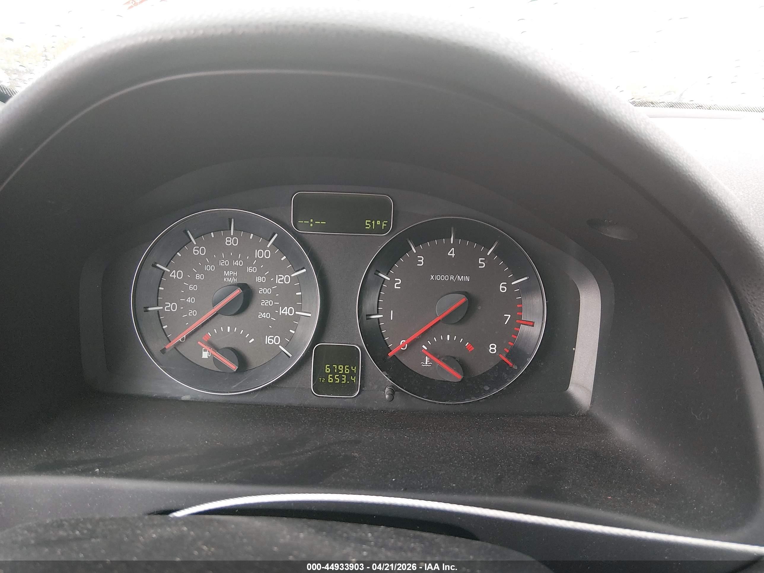 VOLVO C30 image 7