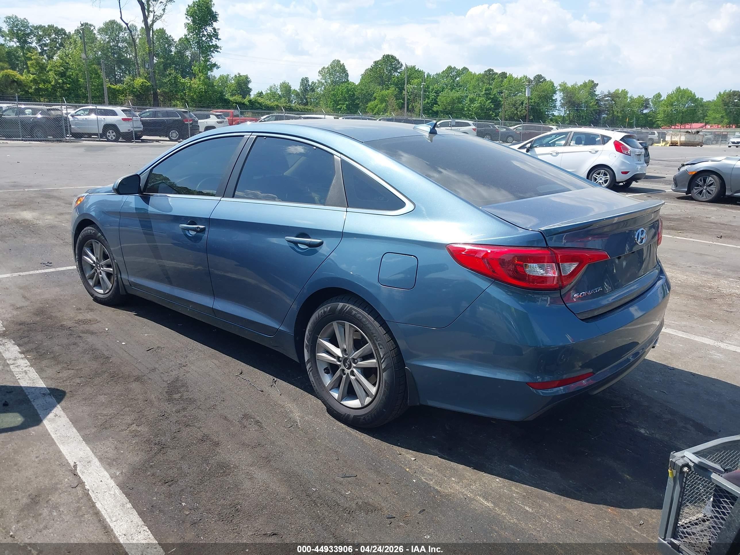 HYUNDAI SONATA image 3