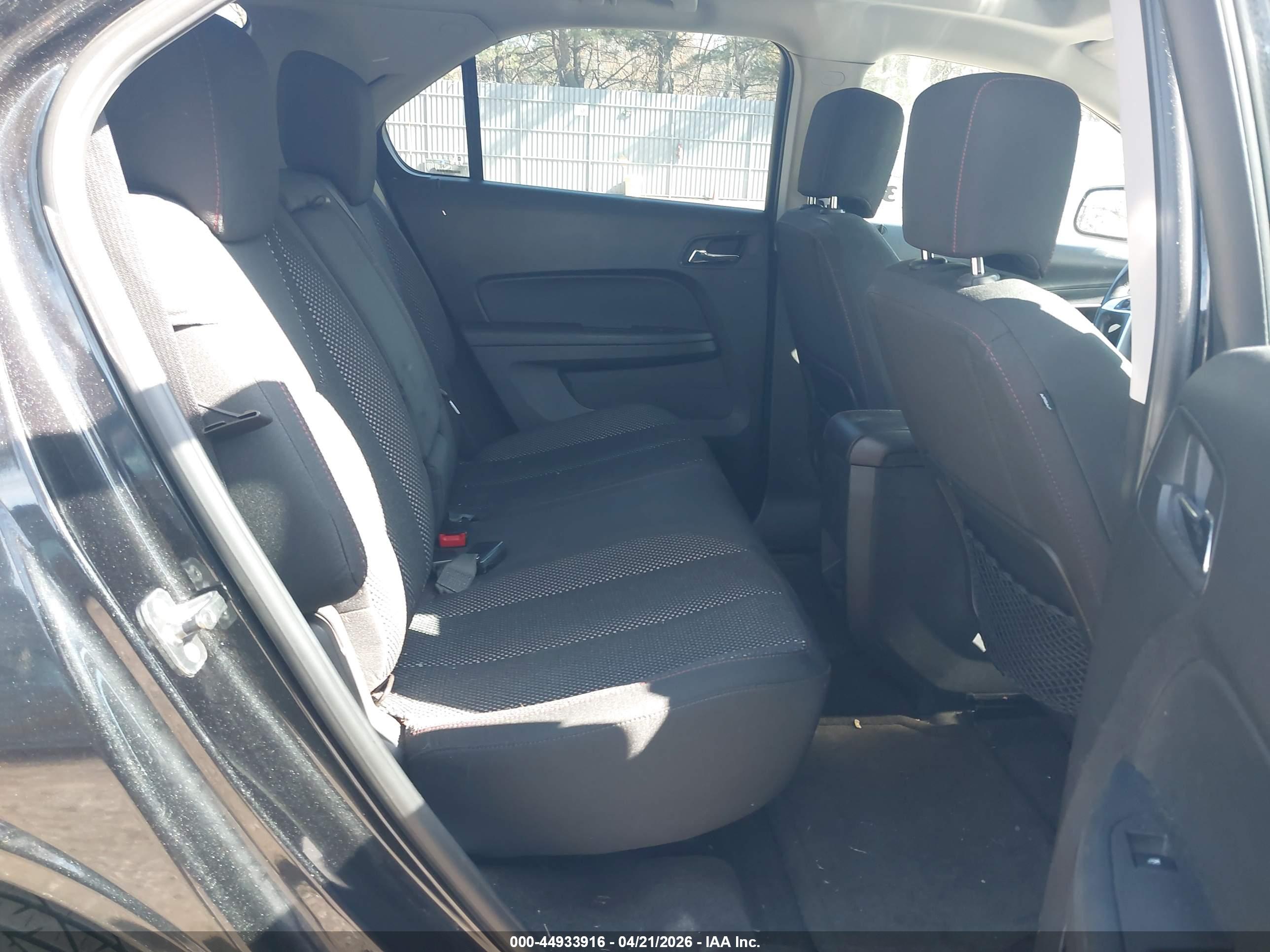 CHEVROLET EQUINOX image 8