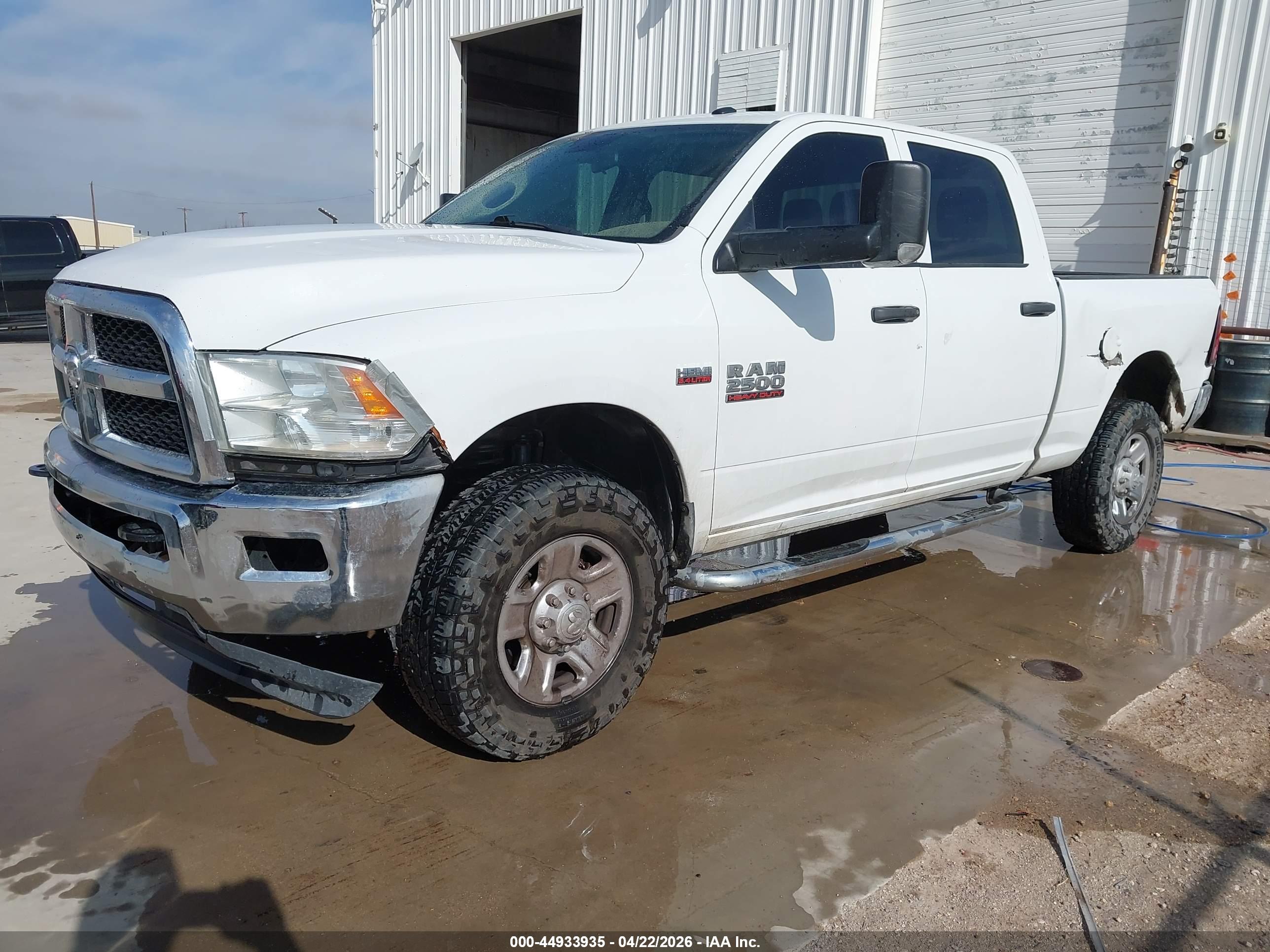 RAM 2500 image 2