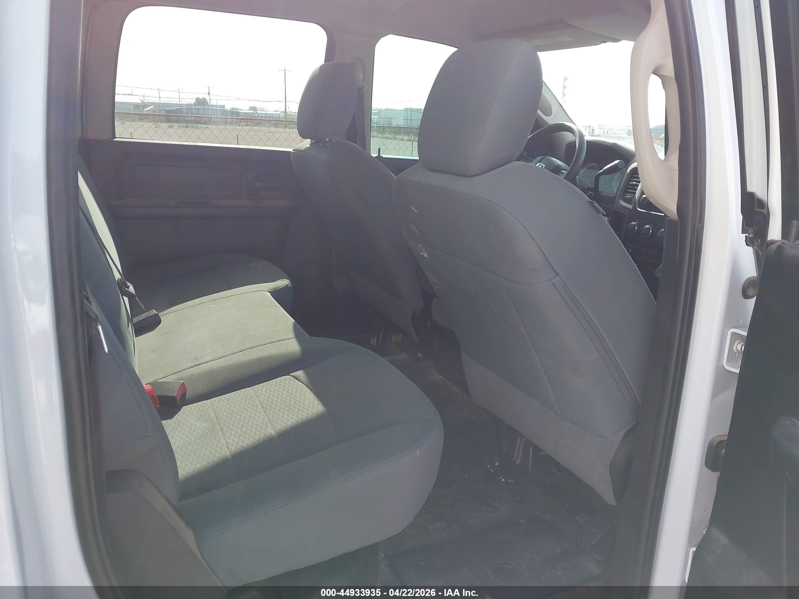 RAM 2500 image 8