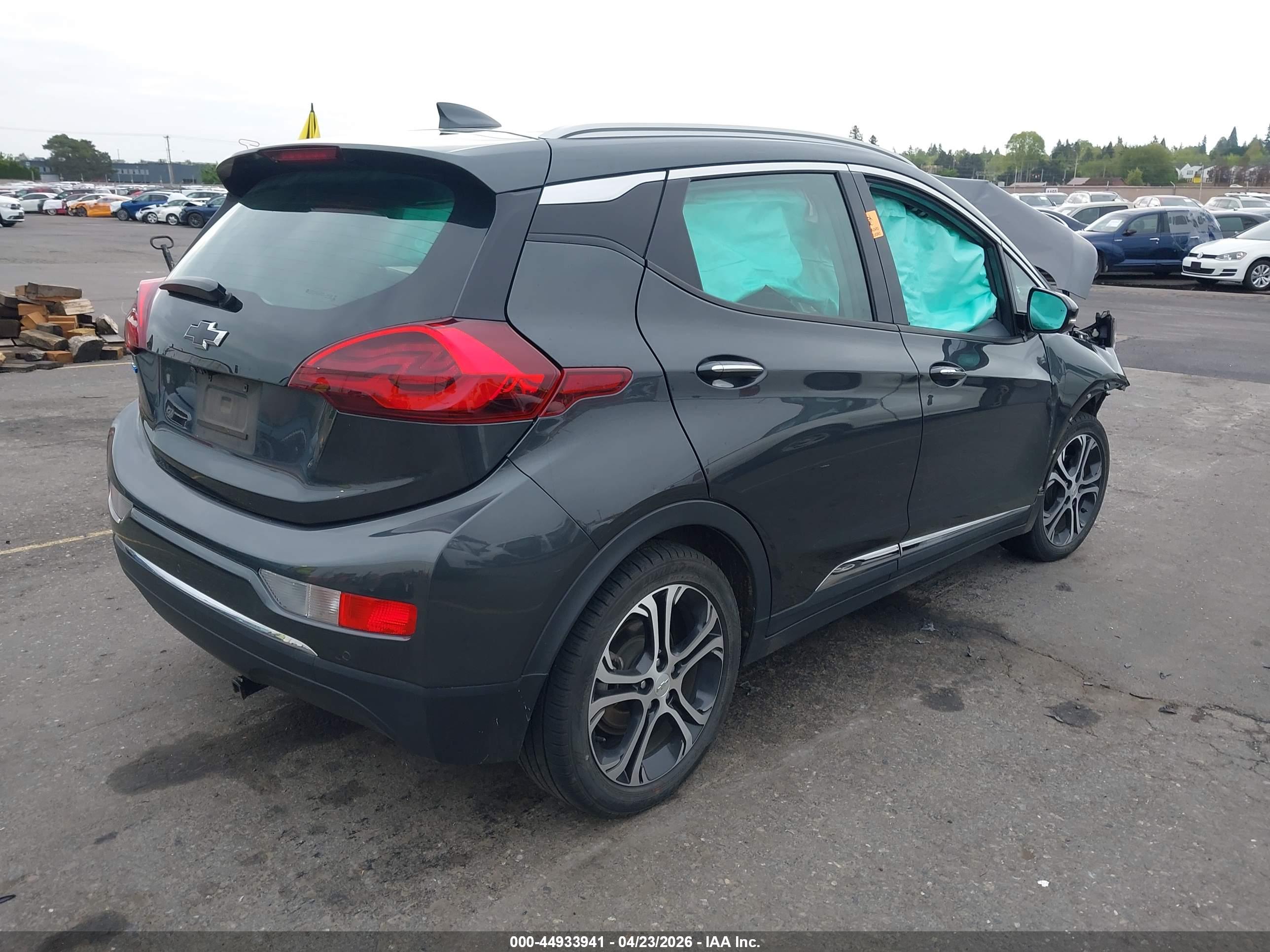 CHEVROLET BOLT image 4