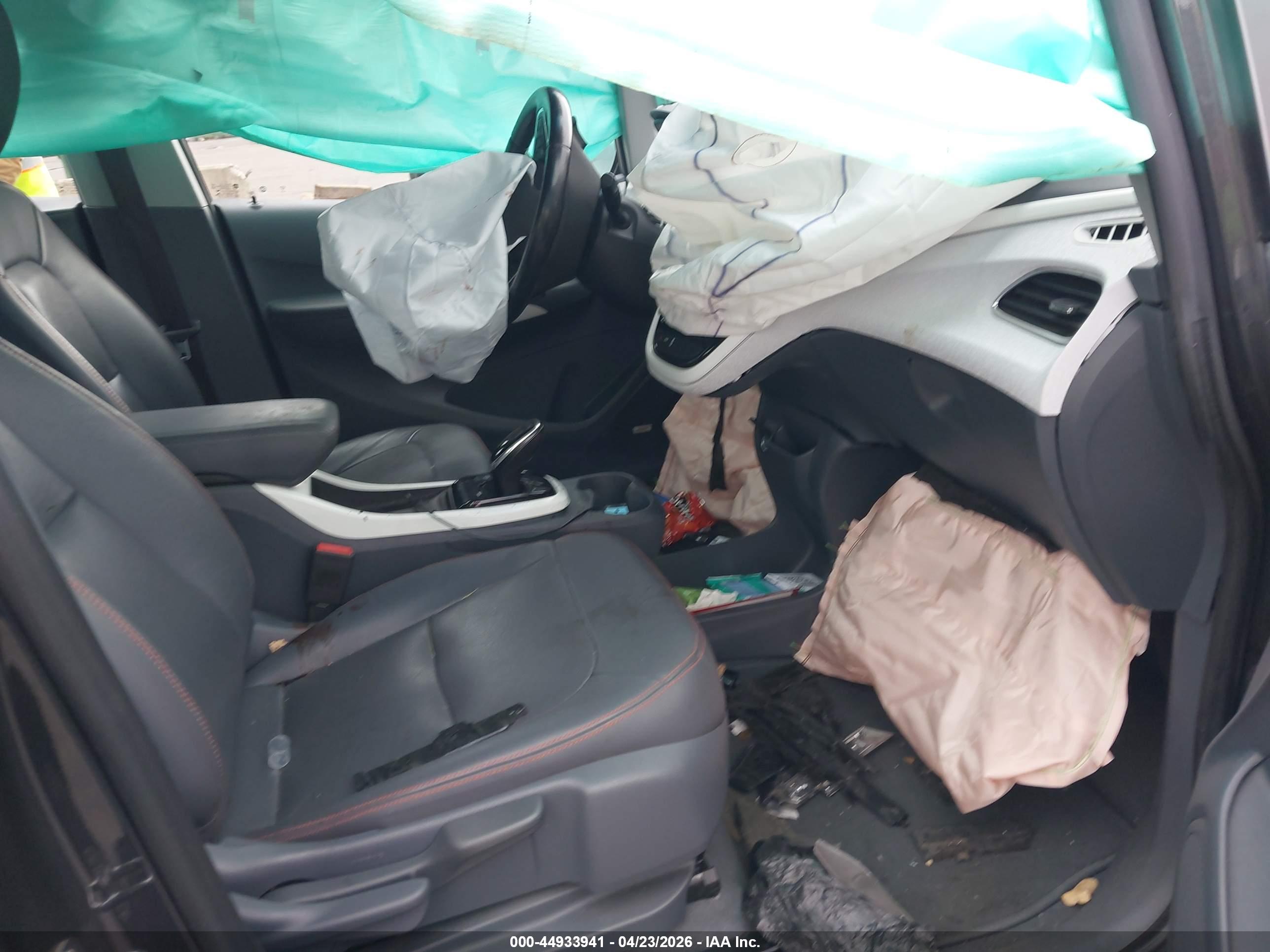 CHEVROLET BOLT image 5