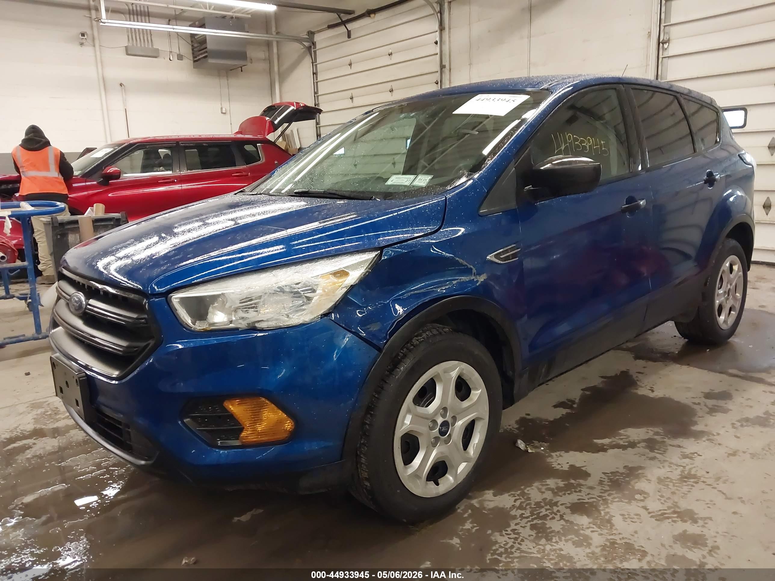 FORD ESCAPE image 2