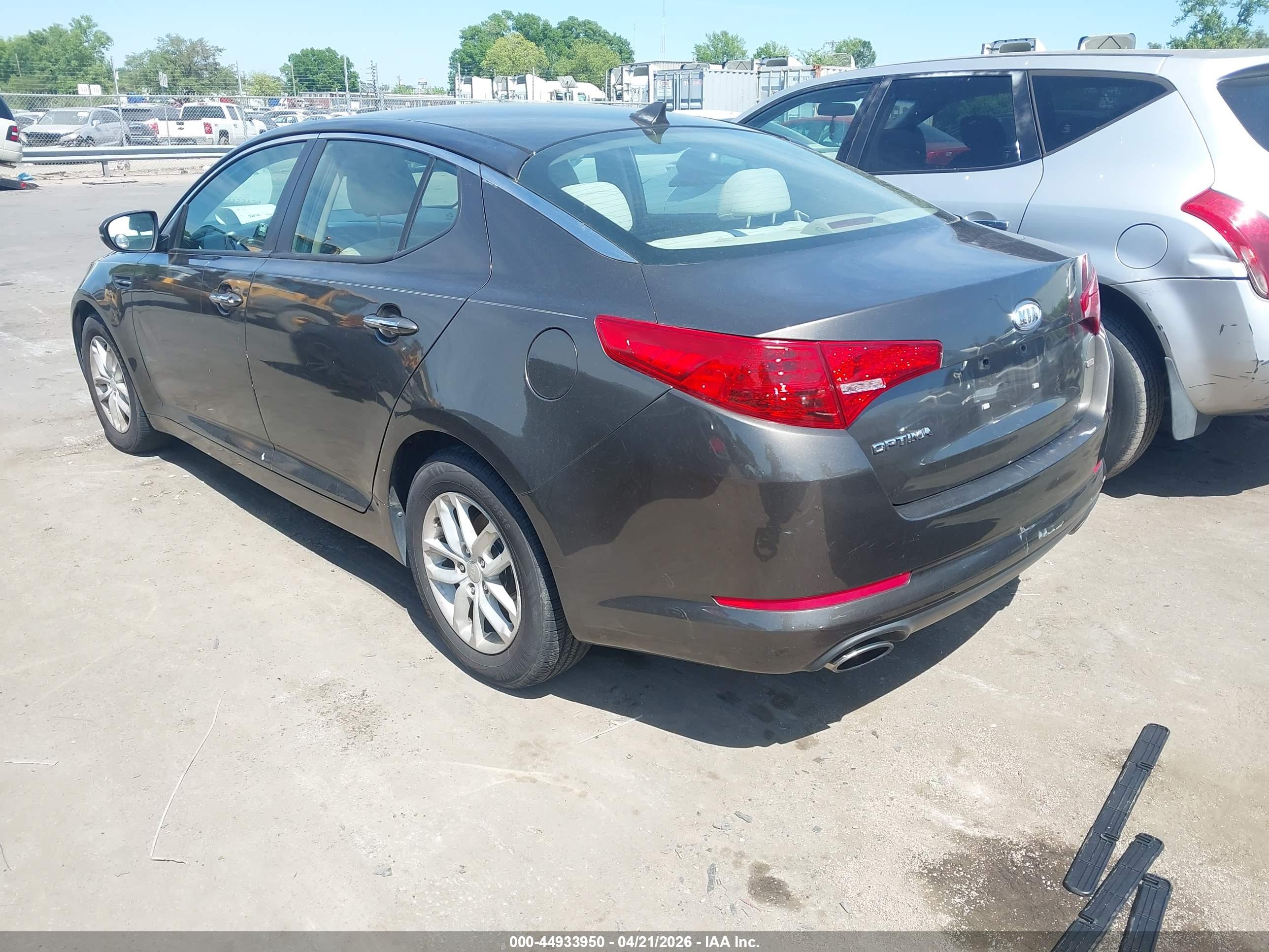 KIA OPTIMA image 3