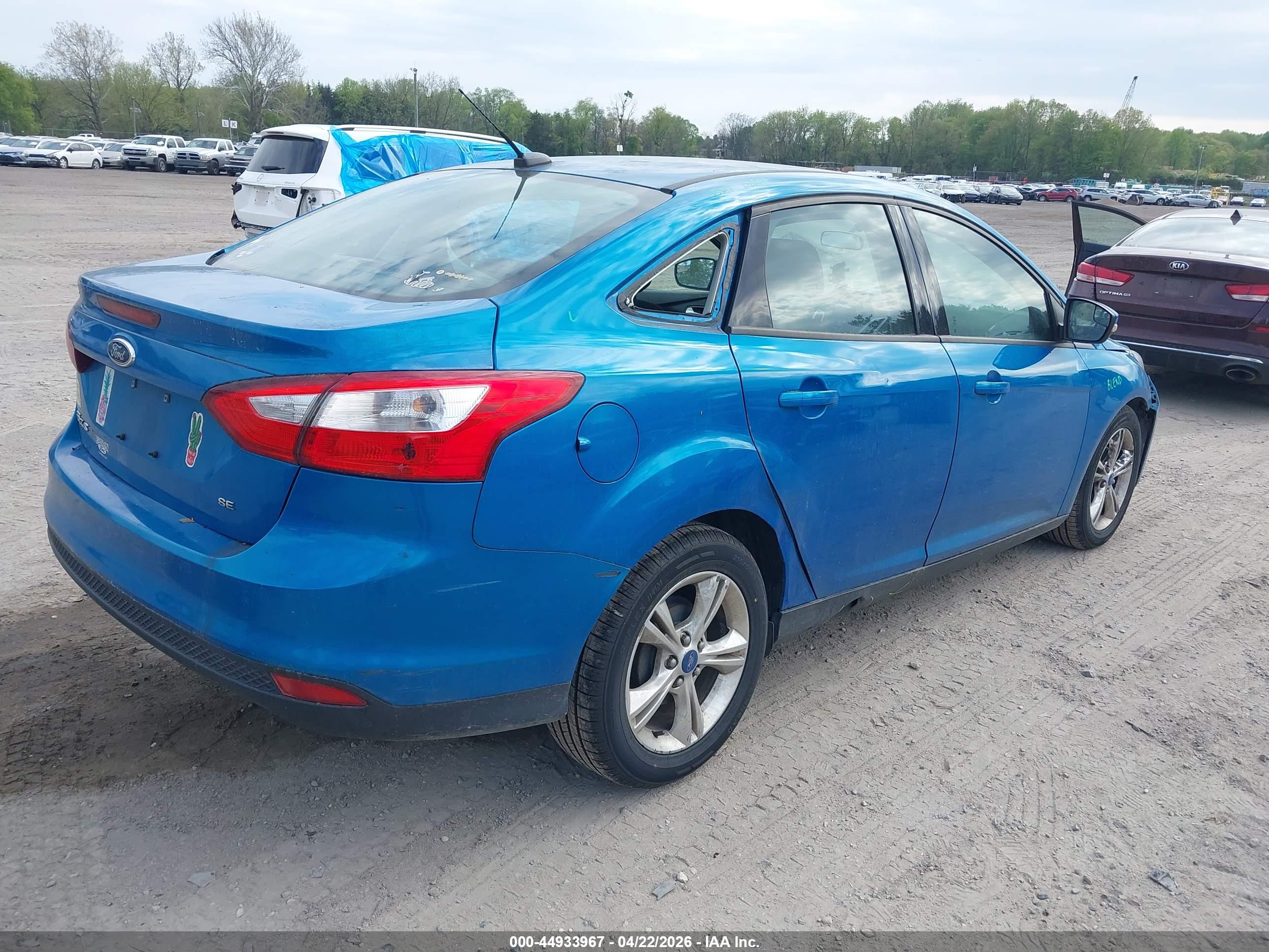 FORD FOCUS image 4