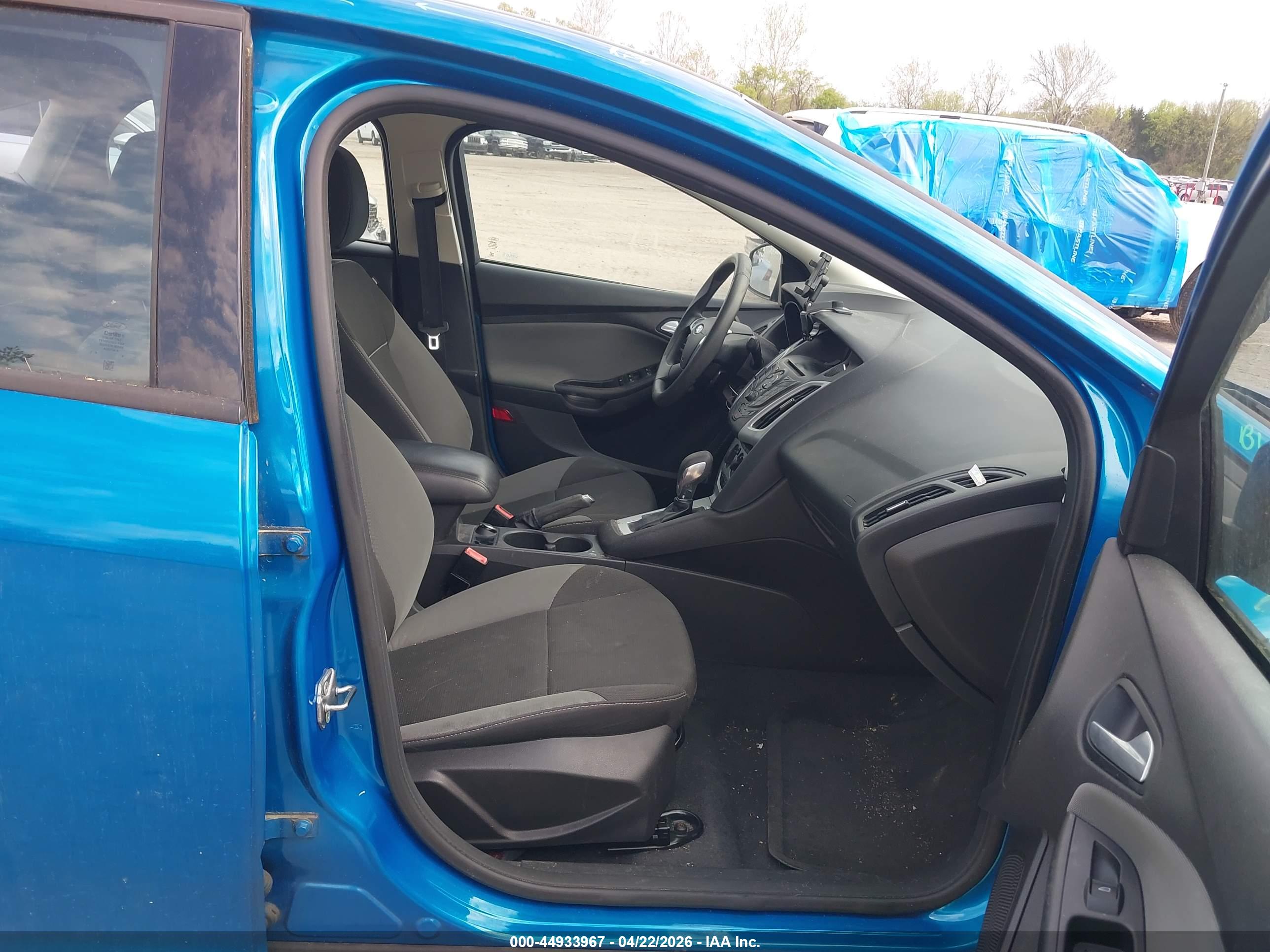 FORD FOCUS image 5