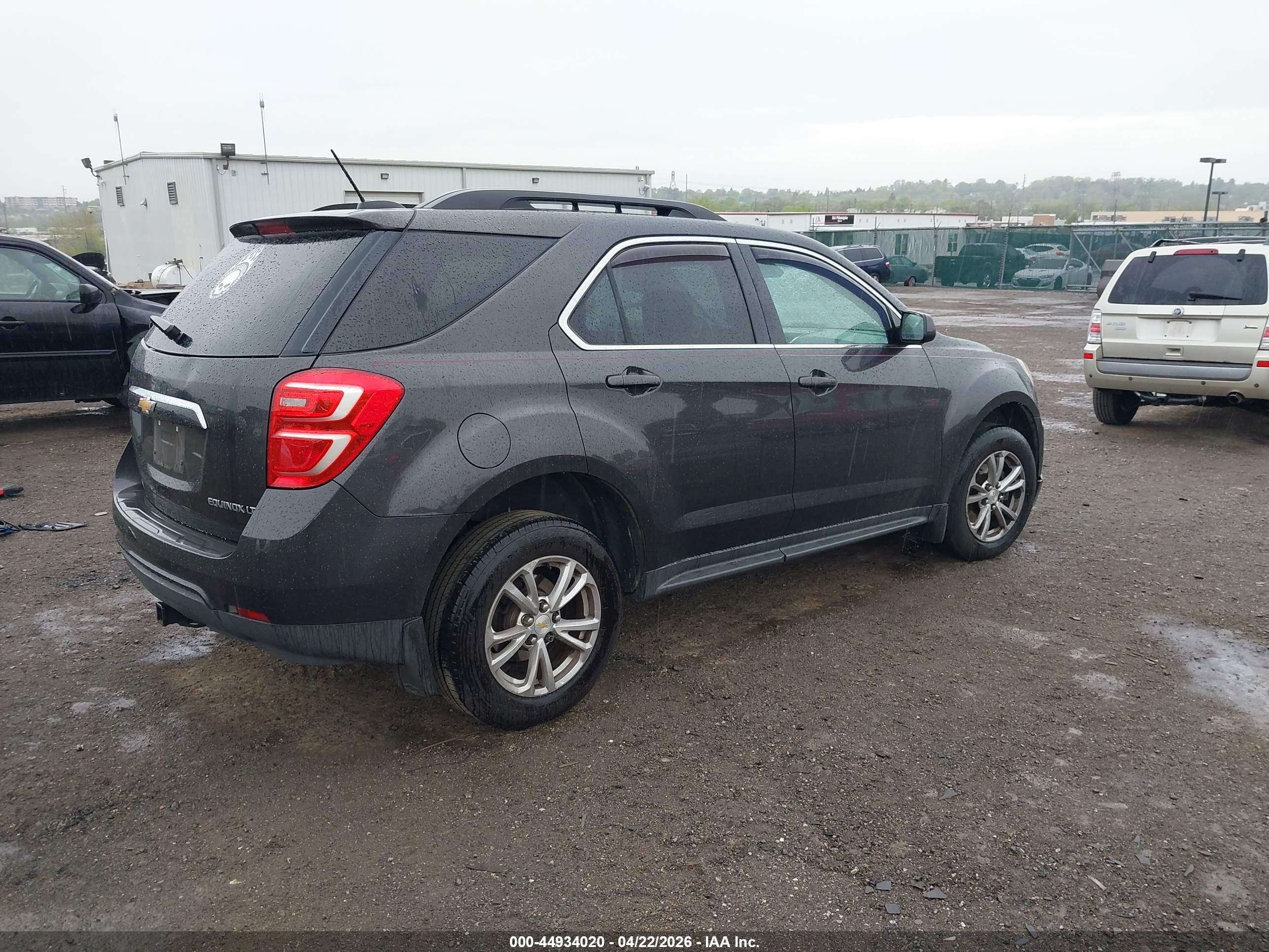 CHEVROLET EQUINOX image 4