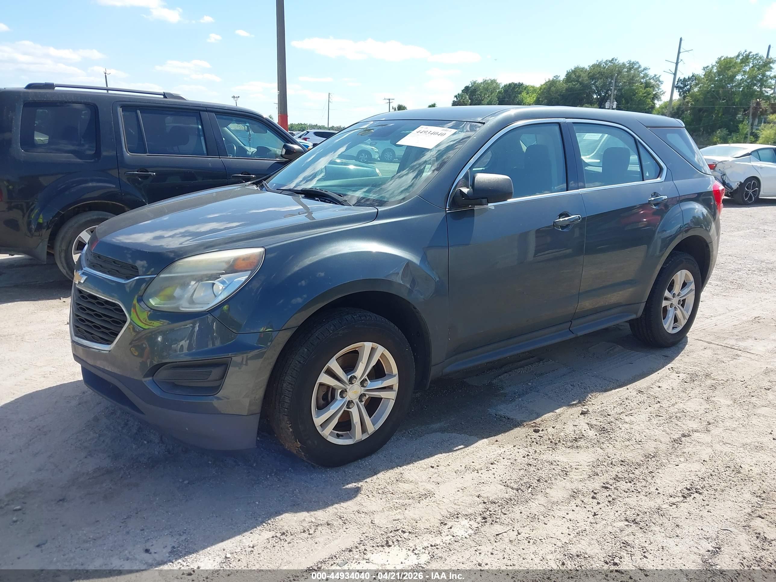 CHEVROLET EQUINOX image 2