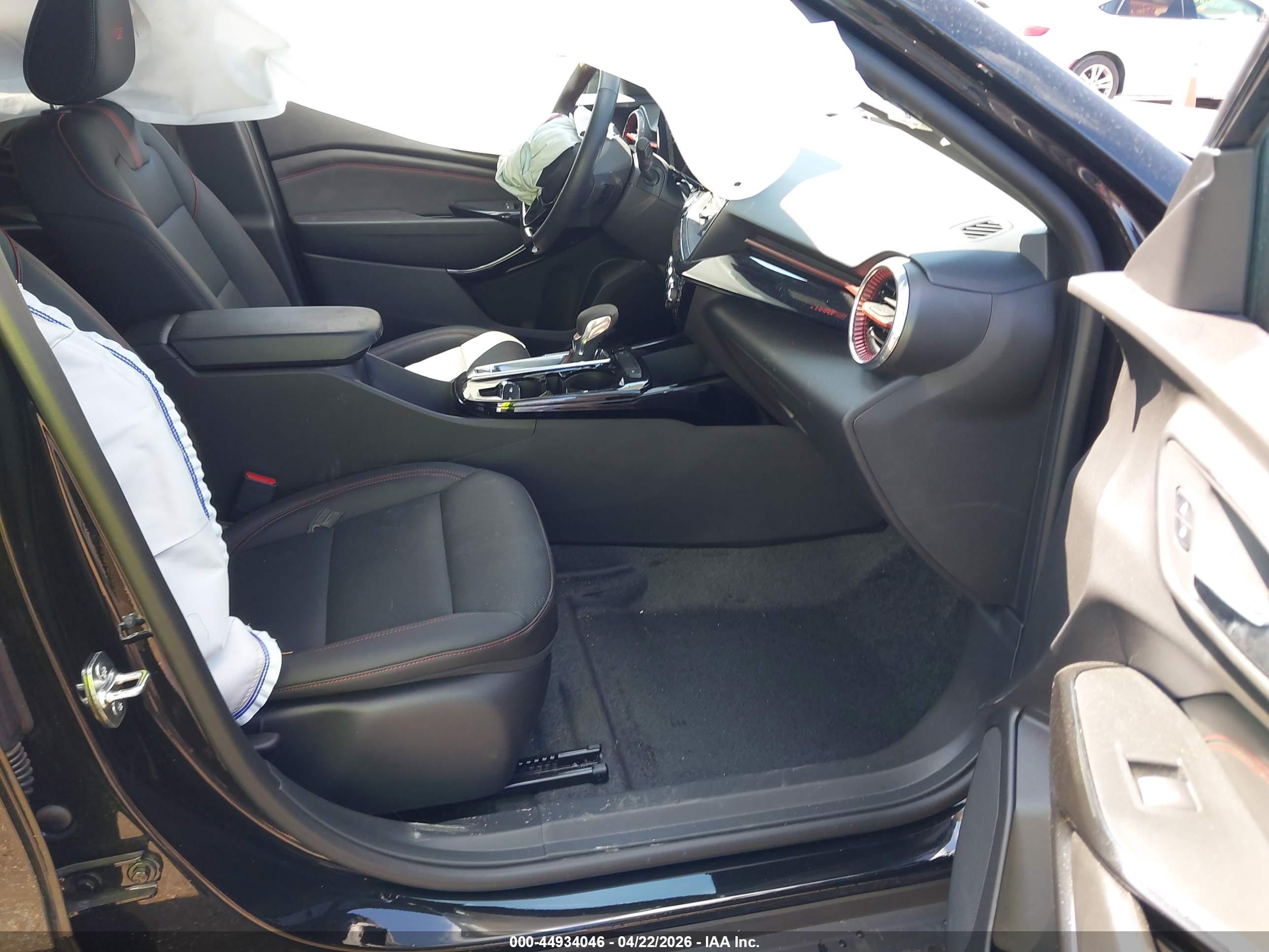 CHEVROLET TRAX image 5