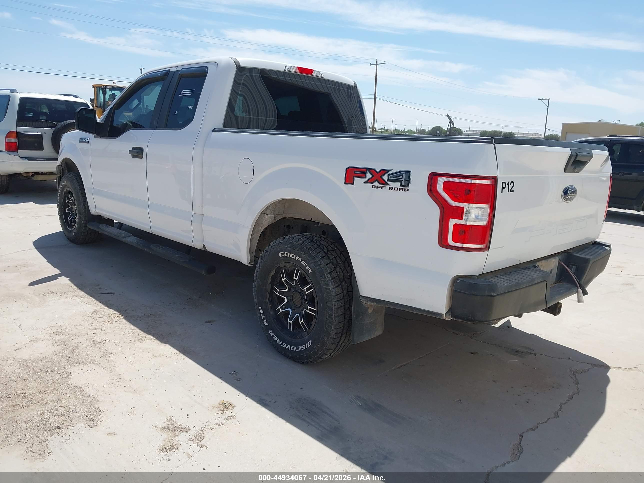 FORD F-150 image 3