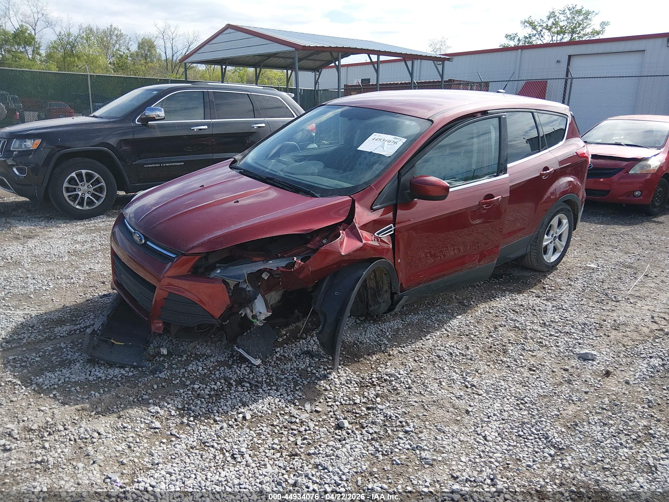 FORD ESCAPE image 2