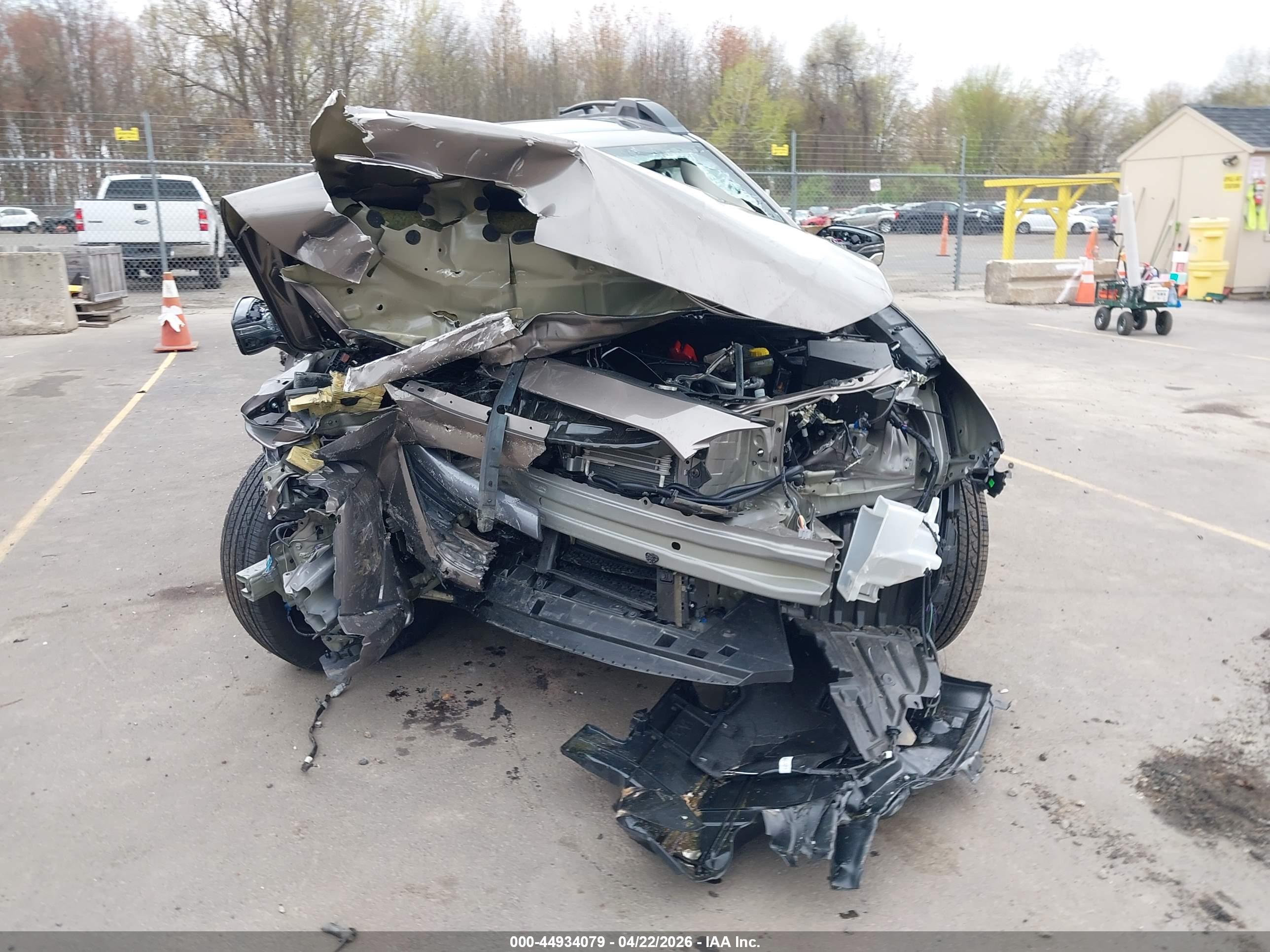 SUBARU OUTBACK image 6