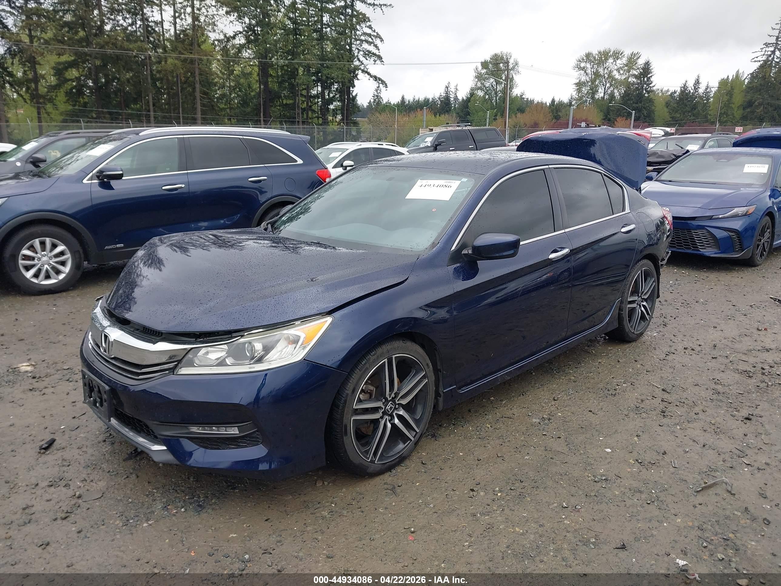 HONDA ACCORD image 2