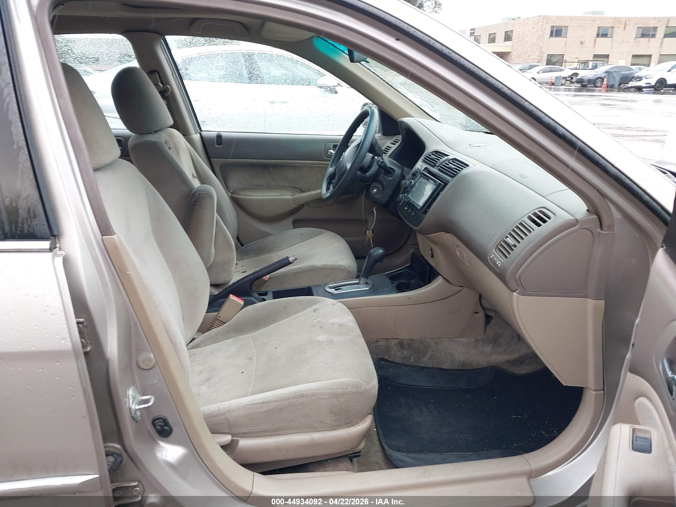 HONDA CIVIC image 5