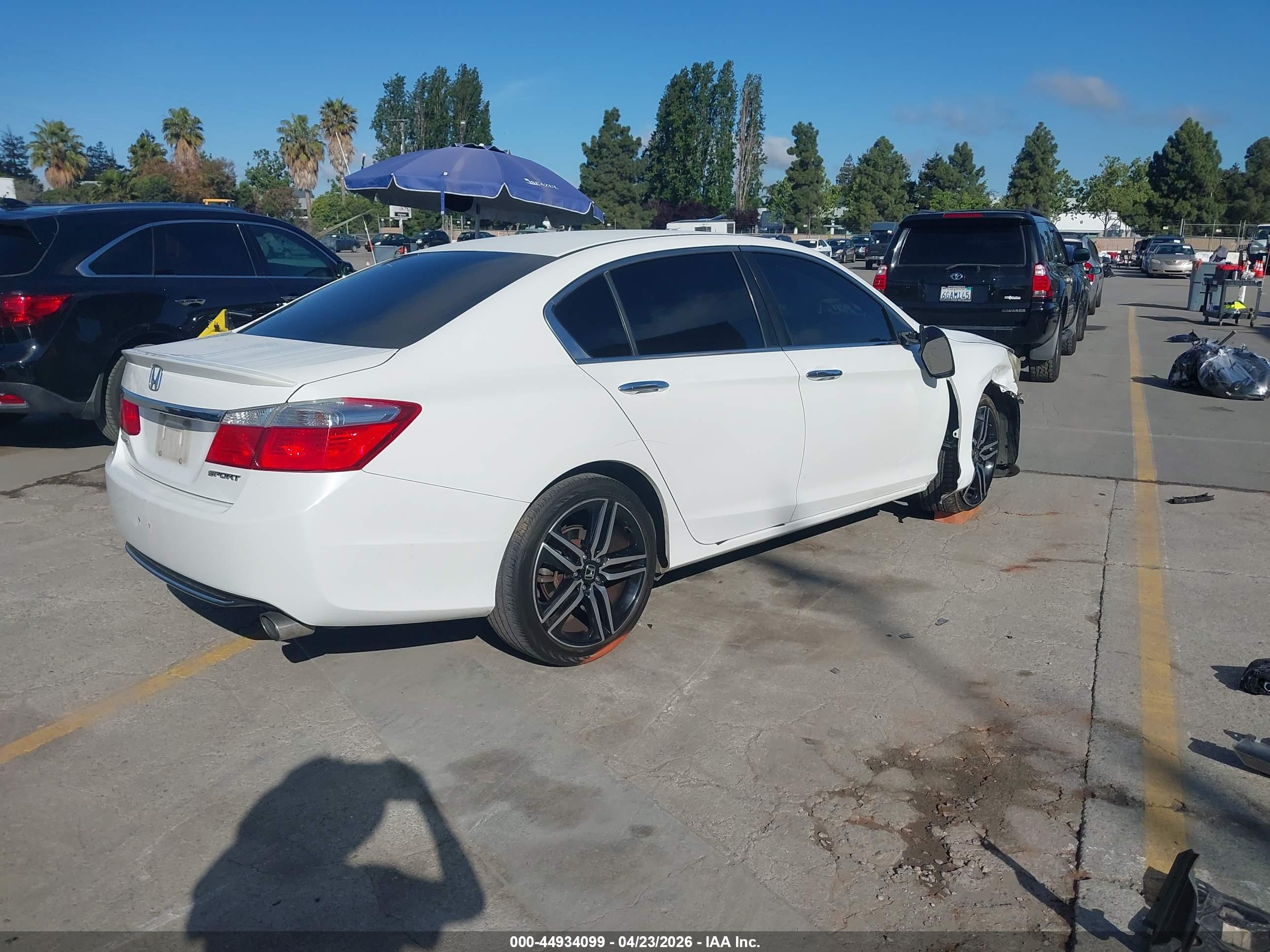 HONDA ACCORD image 4