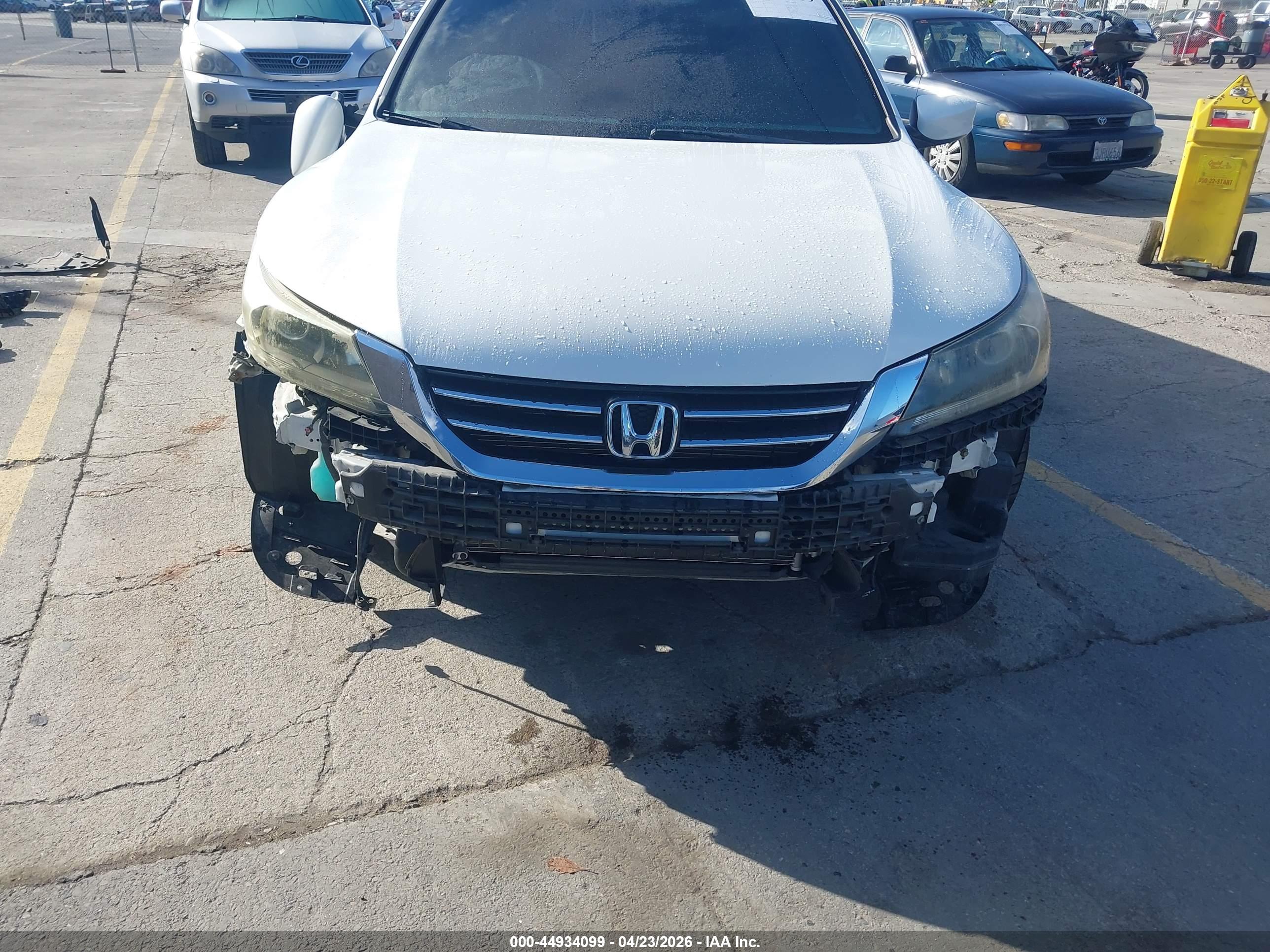 HONDA ACCORD image 6