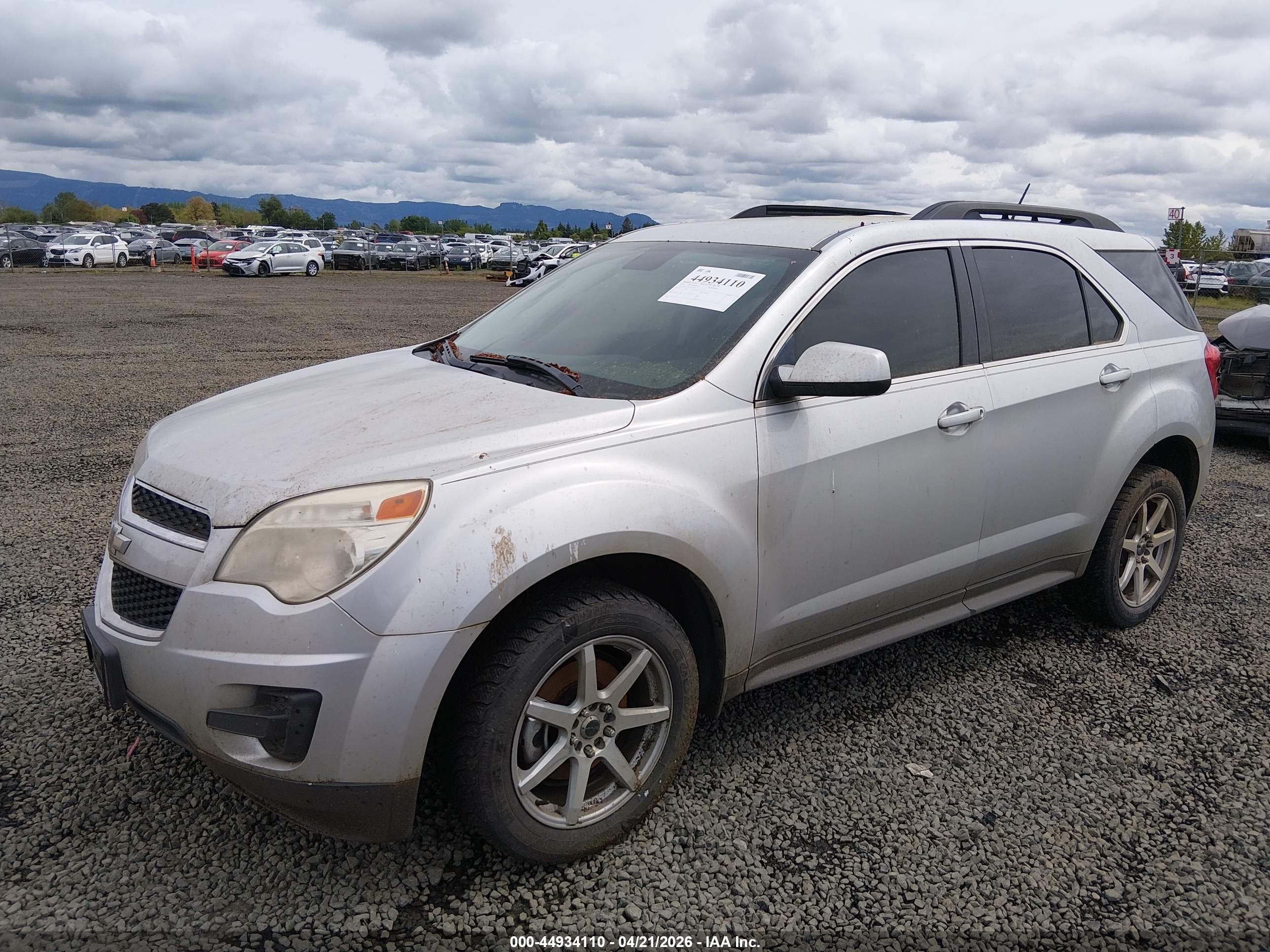 CHEVROLET EQUINOX image 2