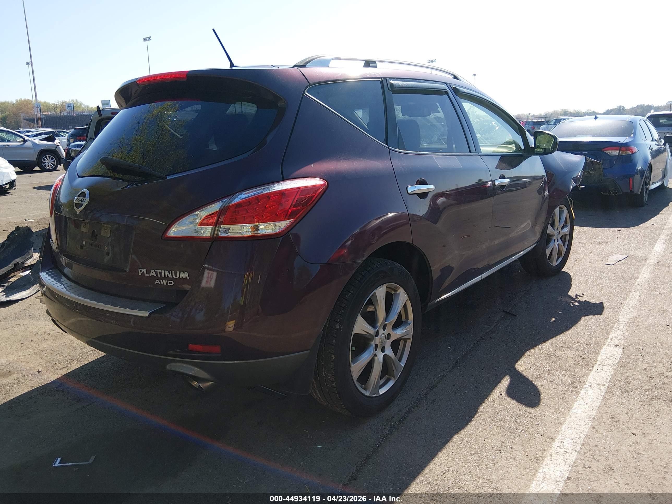 NISSAN MURANO image 4