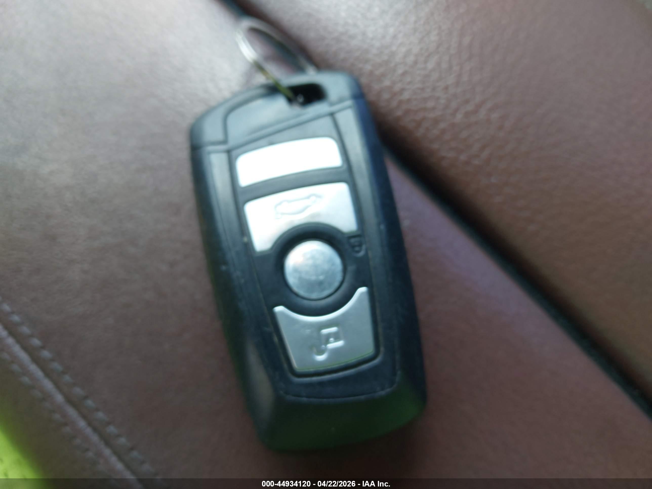 BMW 535I image 11